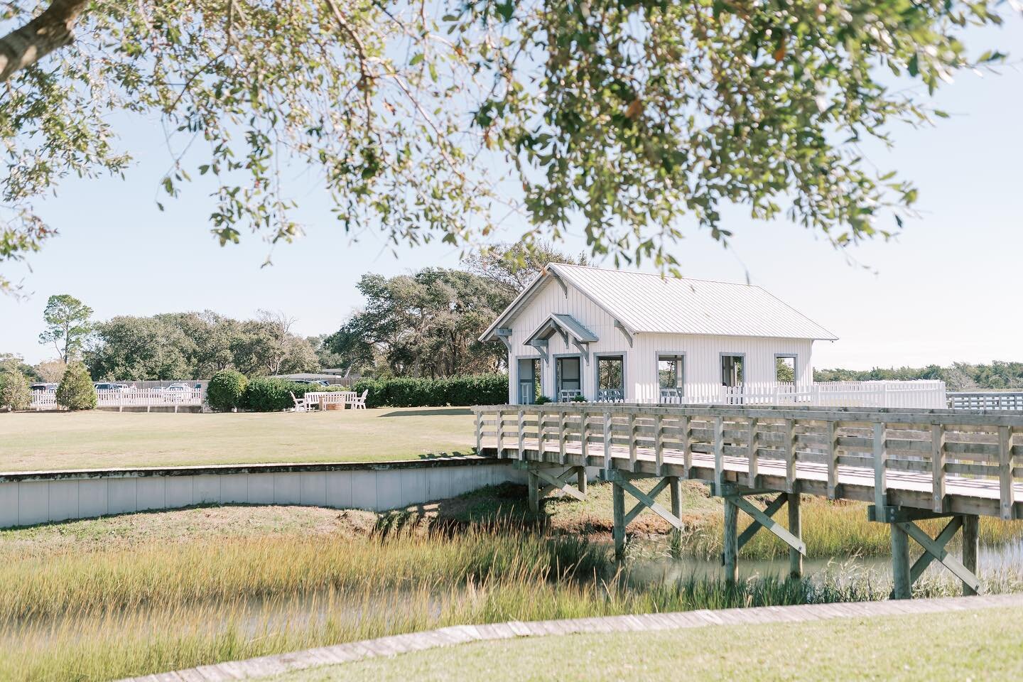 Starting off our 2024 wedding season at one of our favorite places! We can&rsquo;t wait to celebrate L + C at The Beaufort Hotel this weekend surrounded by their family and friends!
&bull;
&bull;
2 0 2 4 Spring Season - WE ARE READY FOR YOU 

📸: @ca