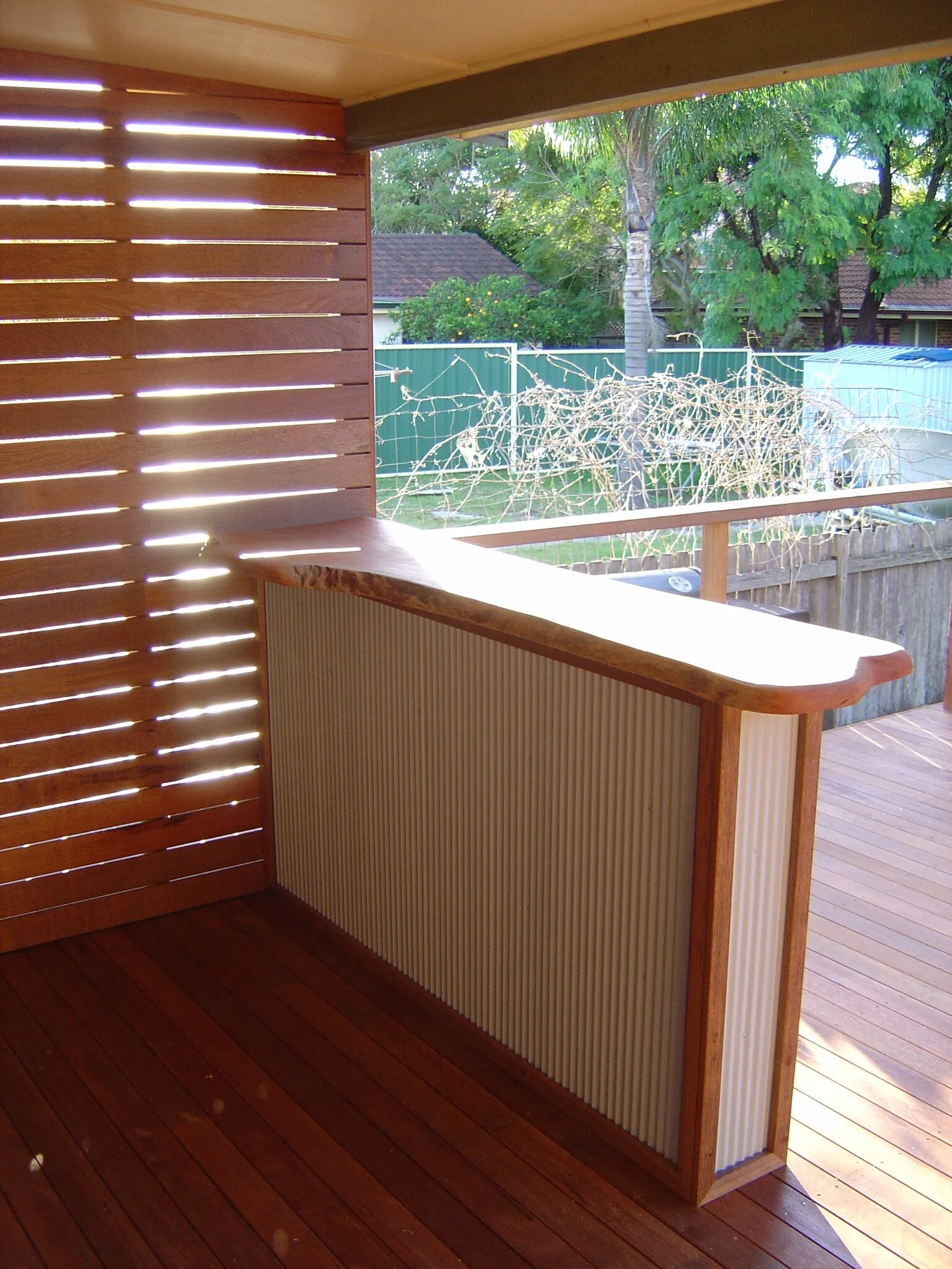 © Diamond Decks & Patios 2020