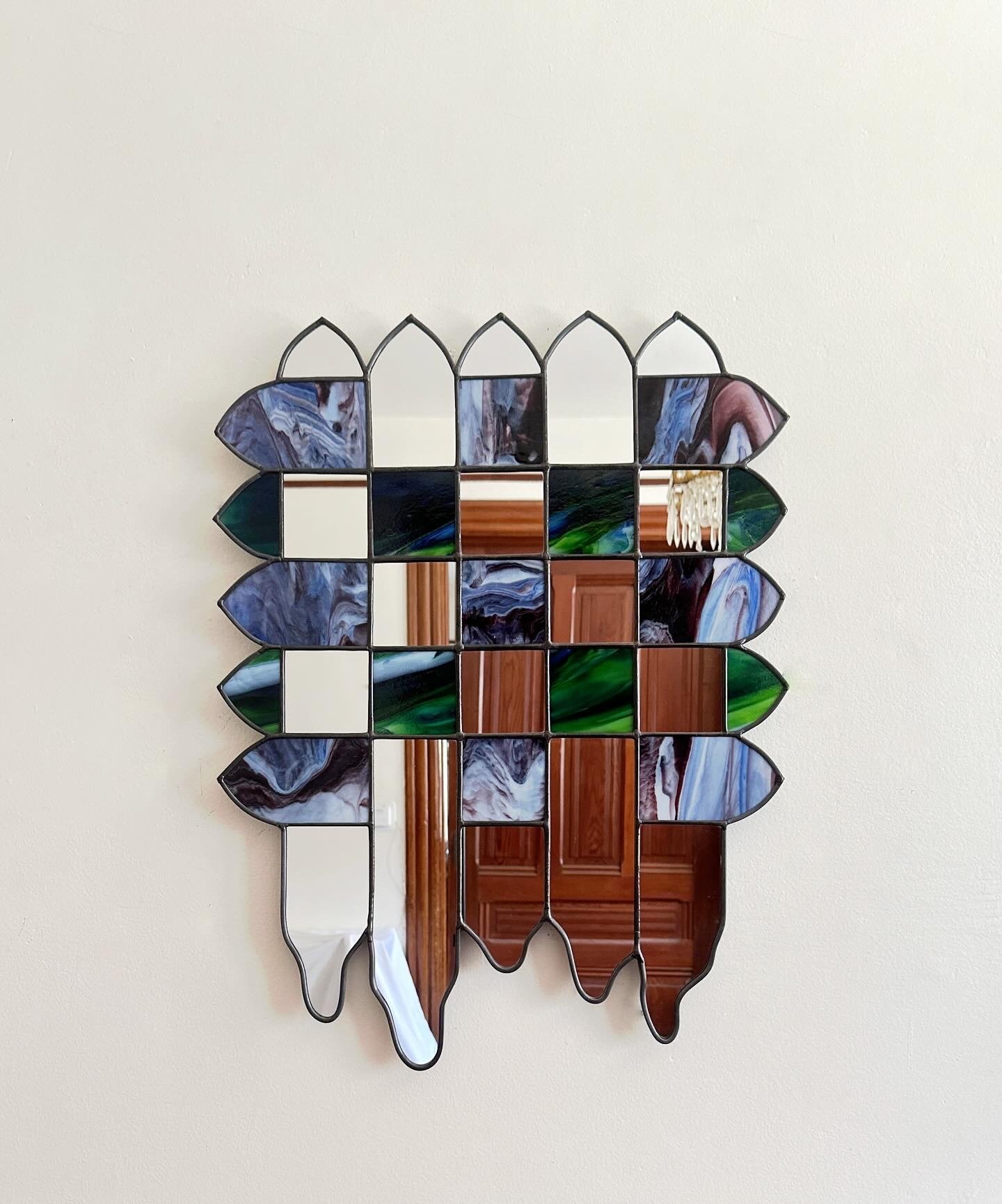 Coat of Arms_20”x27”_2024_RachelBurnstein.JPG