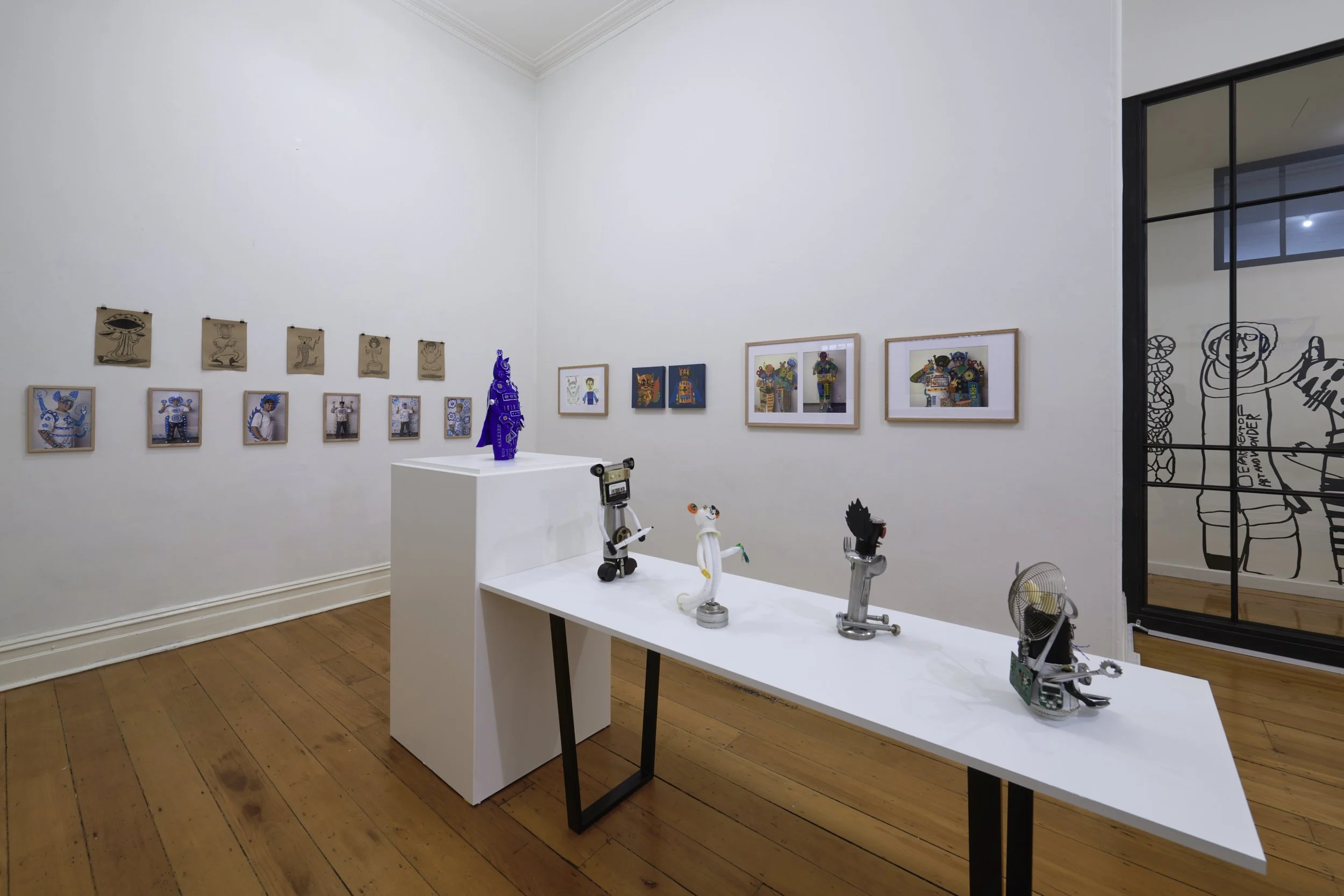 17102025_Jump Left_Expanding Surrounding install_02.jpg