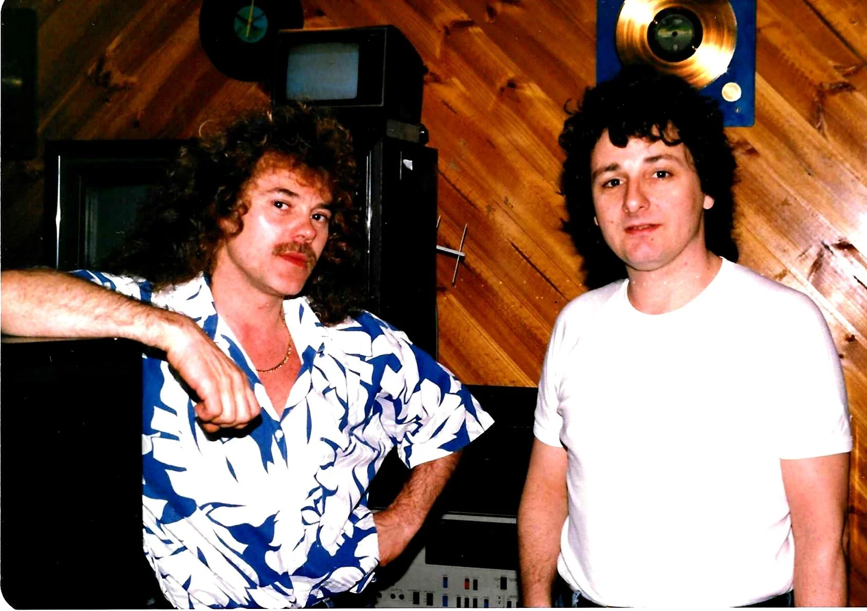 Alan Lancaster with Chris Turner Studio 1985.jpg