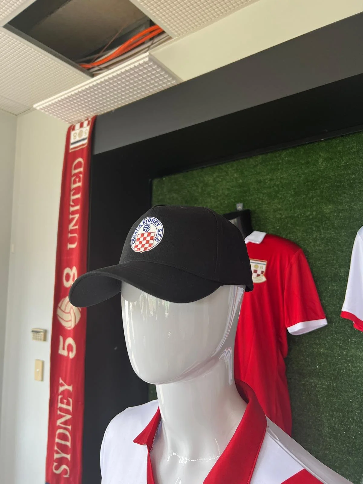 80s SU58FC Black Cap