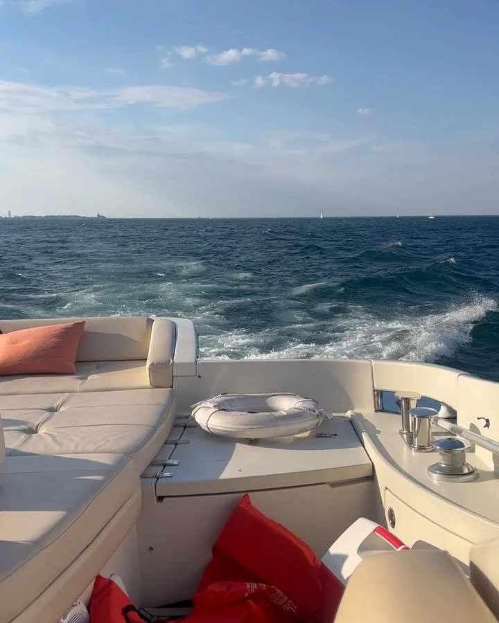 July 4th Weekend! 🌊🛥☀️🥂🎆🇺🇸 

#july4thweekend #summerchicago #boating #yachtparty #happysummer #sunshine #fireworks #chicagofireworks #chicago #hmedspa