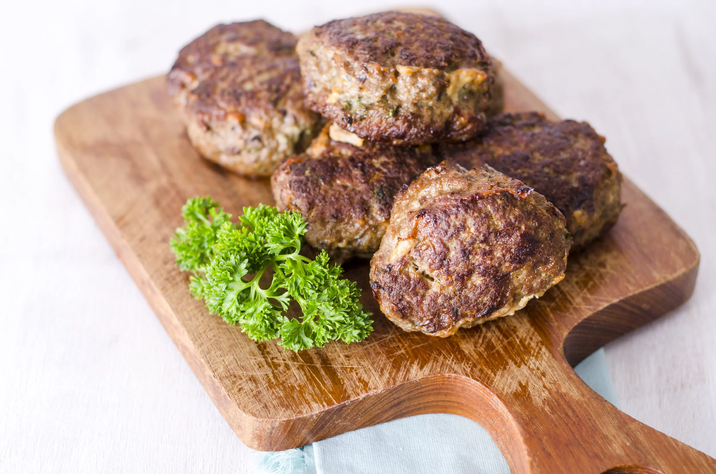 Frikadellen mit Lauchgemüse