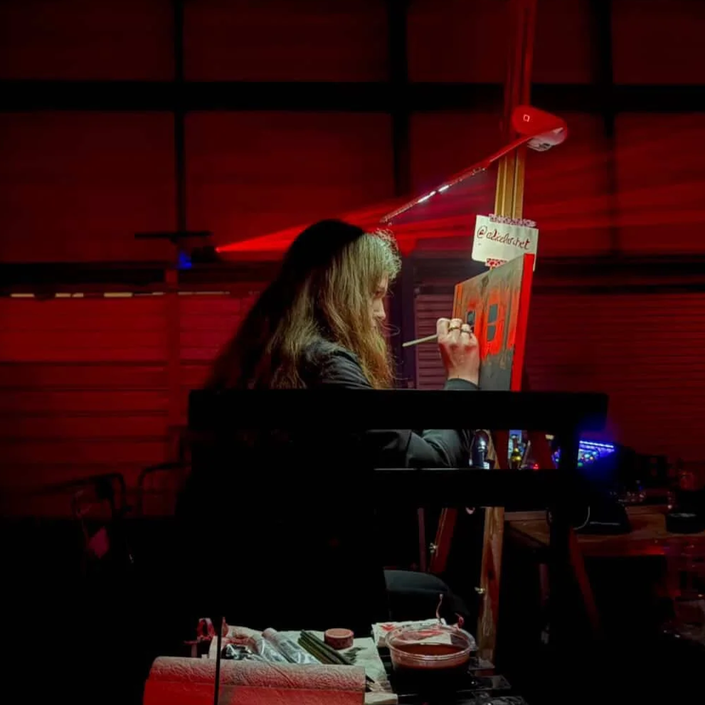 Live paiting