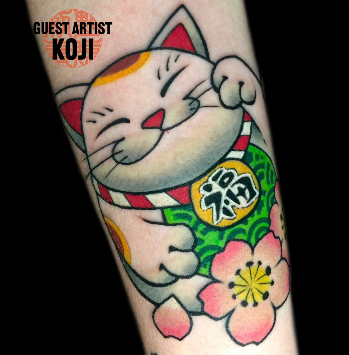 traditional Japanese new school Maneki-neko tattoo by Koji