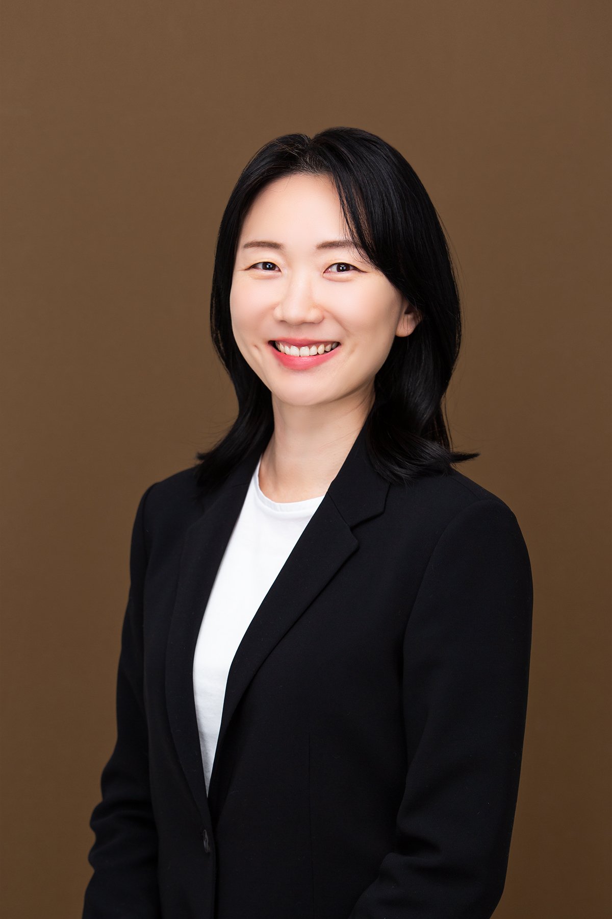Dr. Hyoji Choi