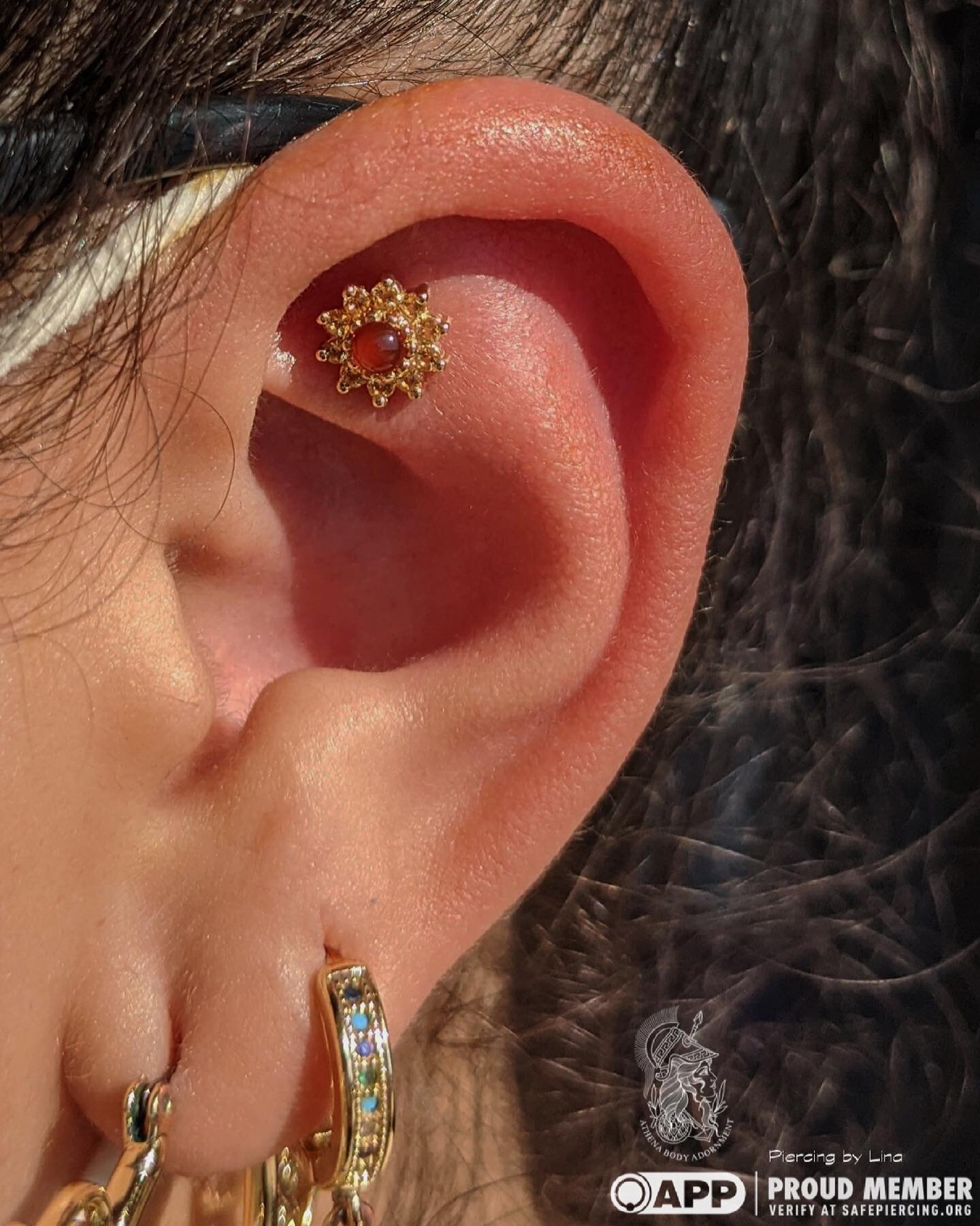 Beautiful new #fauxrook piercing by @sharpandshiny here @athena_body_adornment with this stunning genuine carnelian and honey topaz Breezy from @alchemyadornment 💫

Athena Body Adornment
1650 N. Federal Highway 
Suite 103
Pompano Beach, Florida 3306