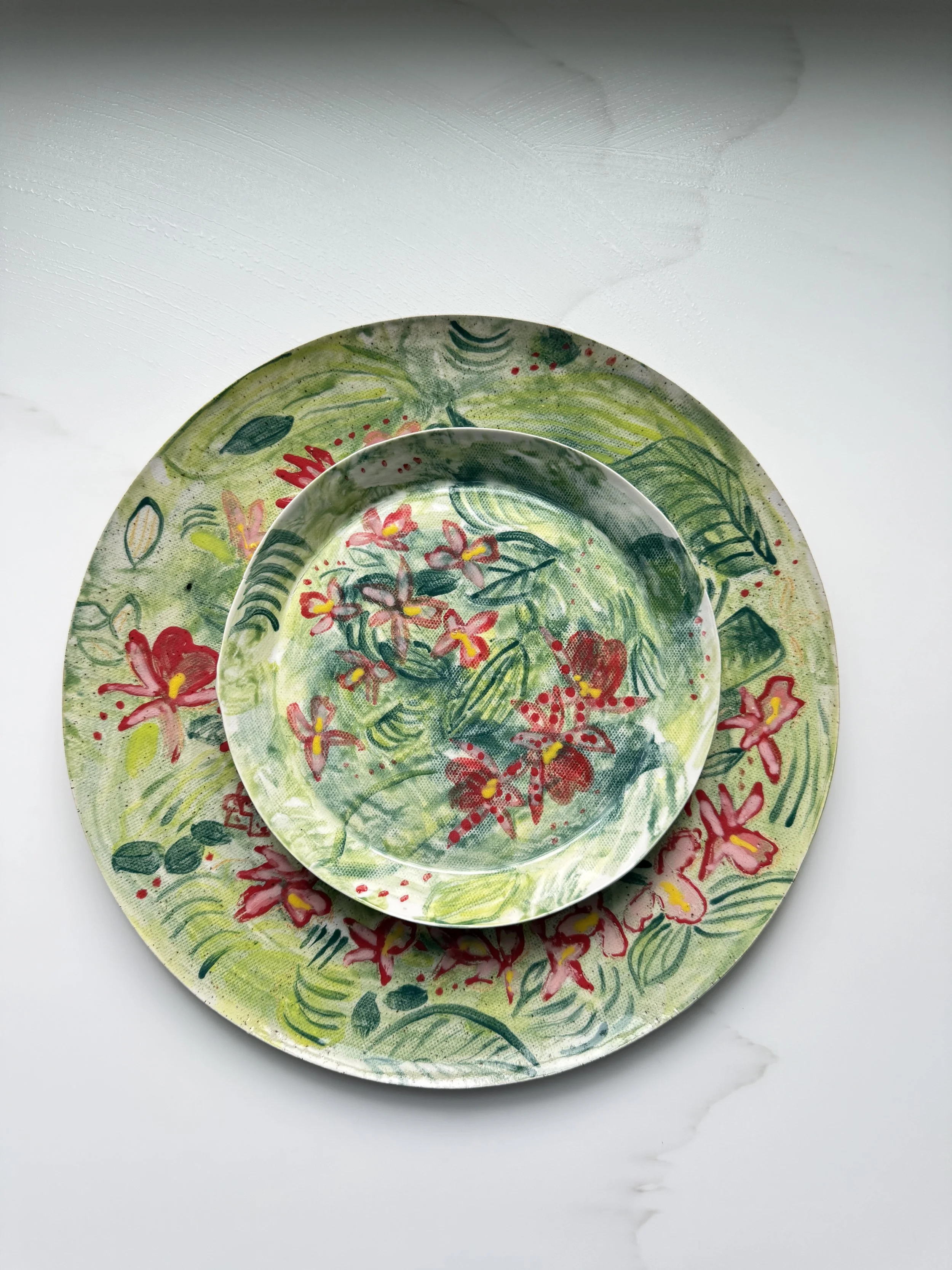 Round Dessert Plate with Tropical Orchids