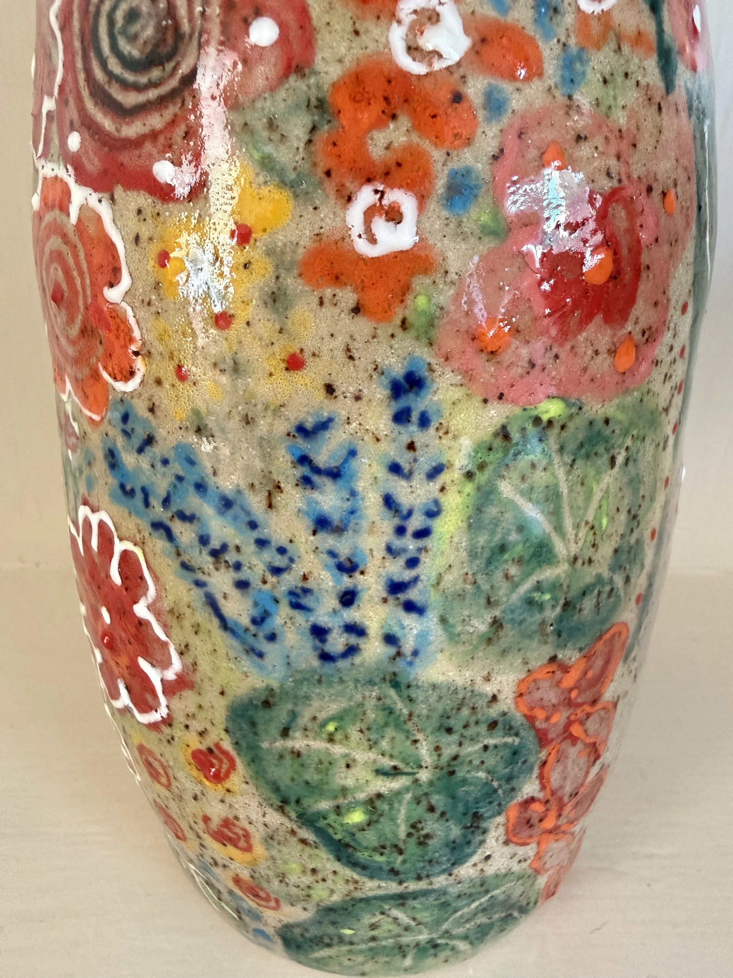 More Closeups of Field of Posies Vase