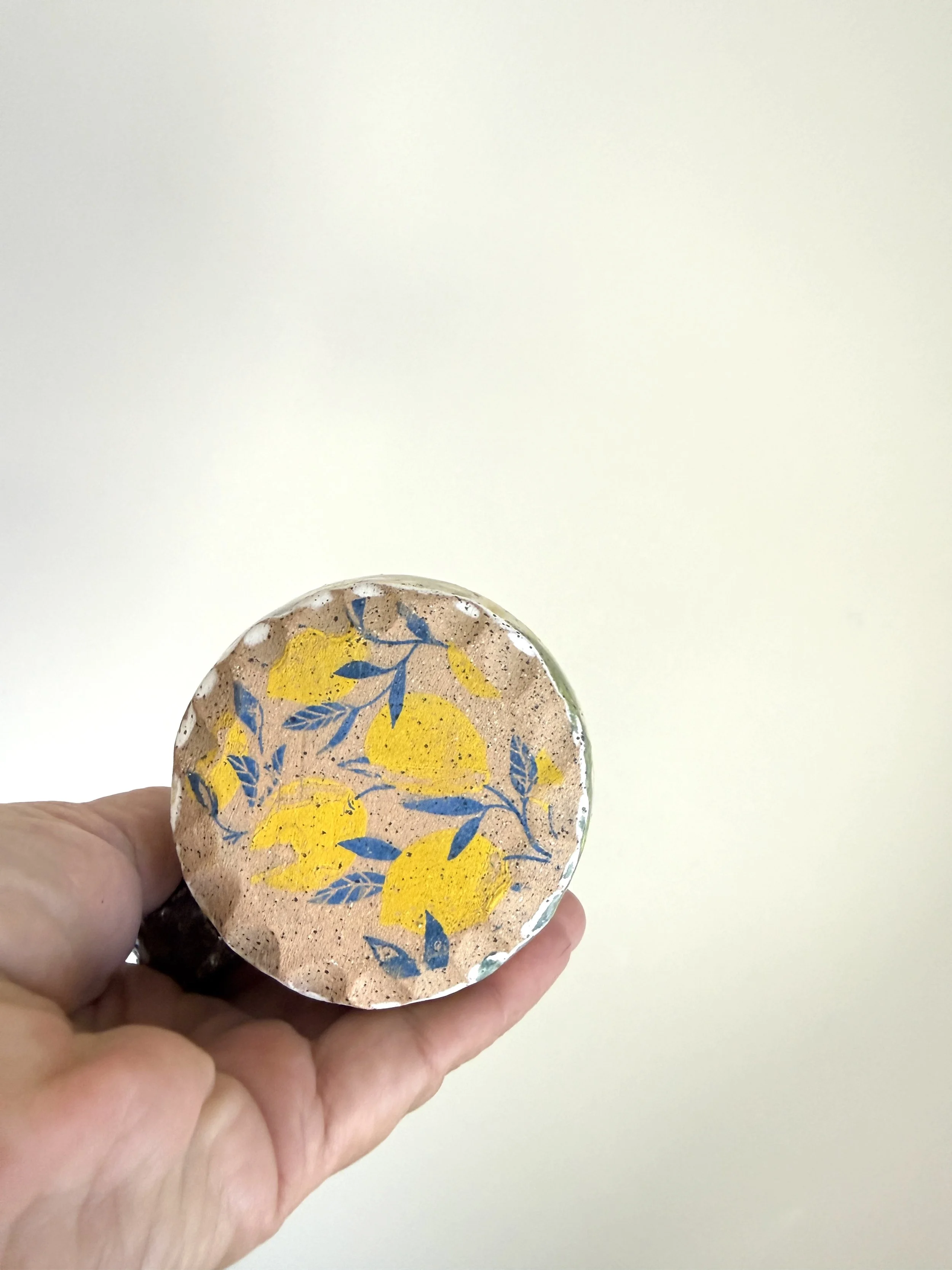 Finished bottom of cup lemon pattern