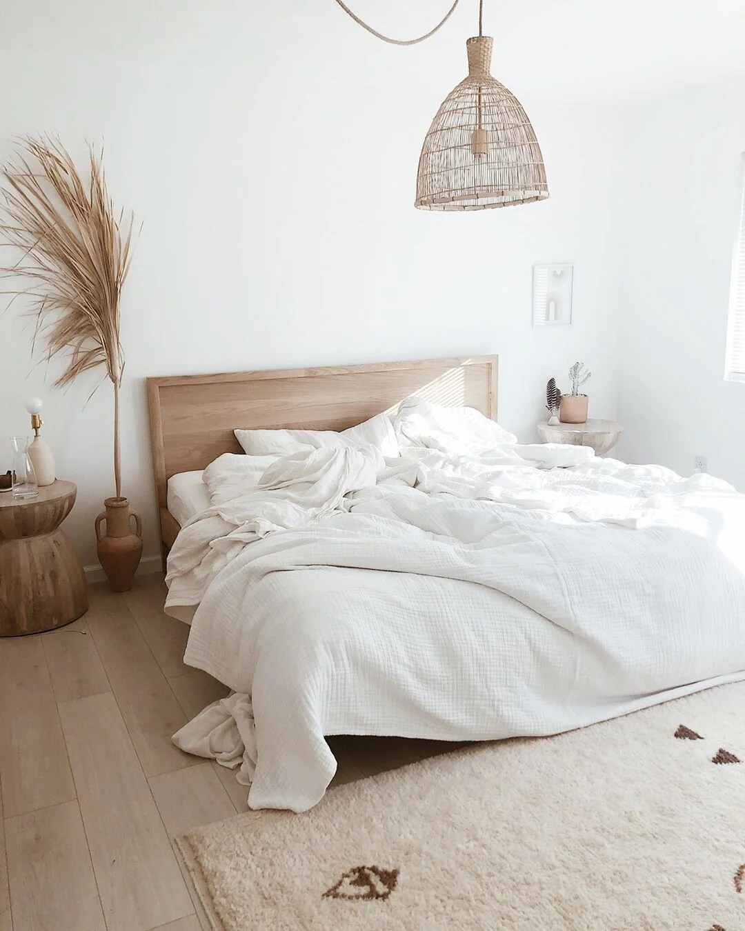 Phae Cassidy of Le Harvest Boho Minimal Bedroom