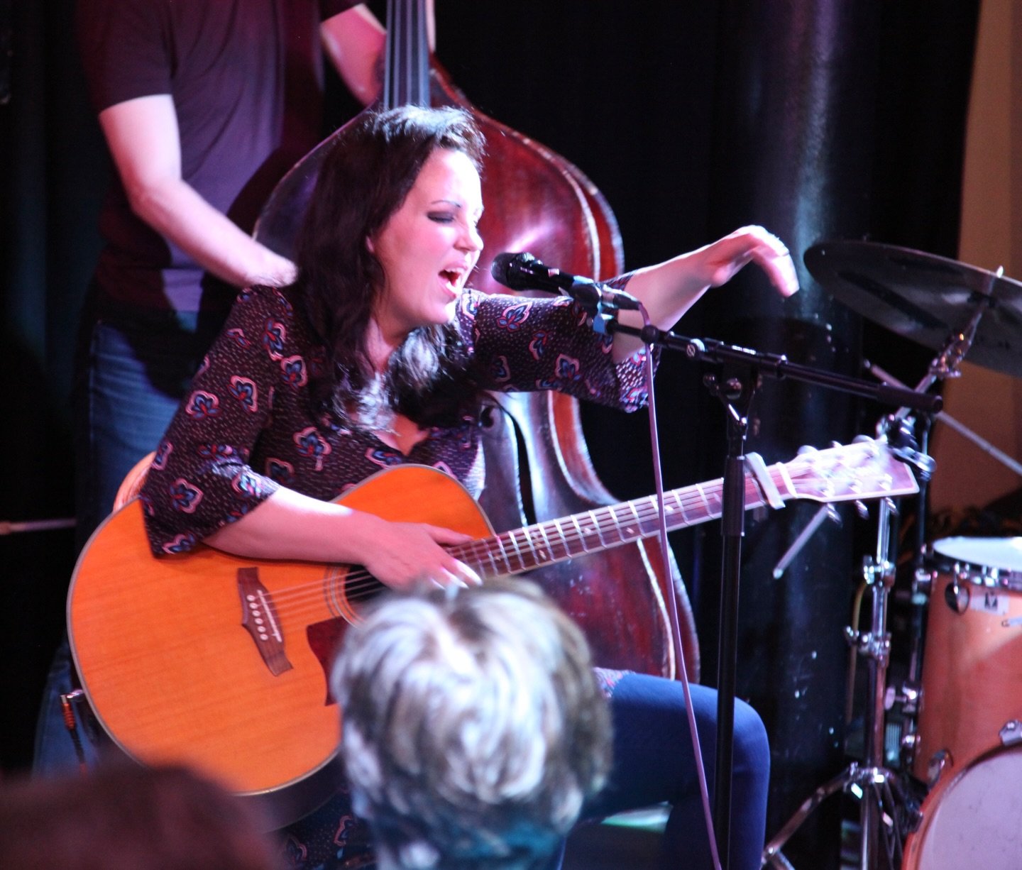 GIGS AND ALBUM NEWS ⚡️

Some juicy gigs coming up soon, kicking off with my favourite London venue  @606club Thursday March 19th with this dream team: 

@jmaddrendrums 🥁
@tomstagram_cawley 🎹
@emmadivinesings 💃🏻
@conor.chaplin 🎼
@chrisrmontague62