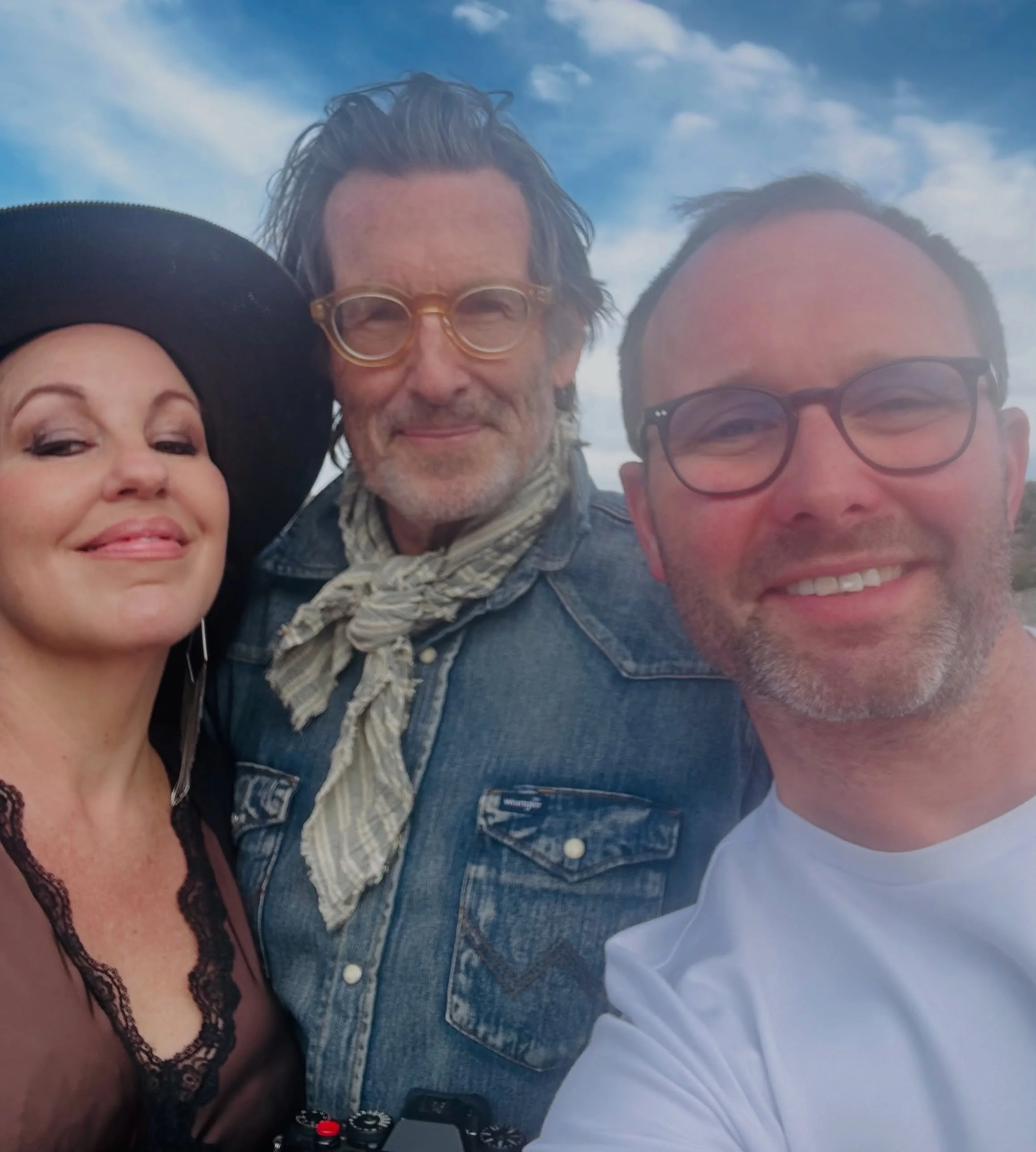 New Mexico photo dump. 🎶

Amazing time seeing our friends @pascarellapaul @allegrahuston Kevin Cannon, playing  @marys_place_taos and shooting pics with @billcurryphotographer for duo album with @chrisrmontague62 🎸🎶

What a magical land New Mexico