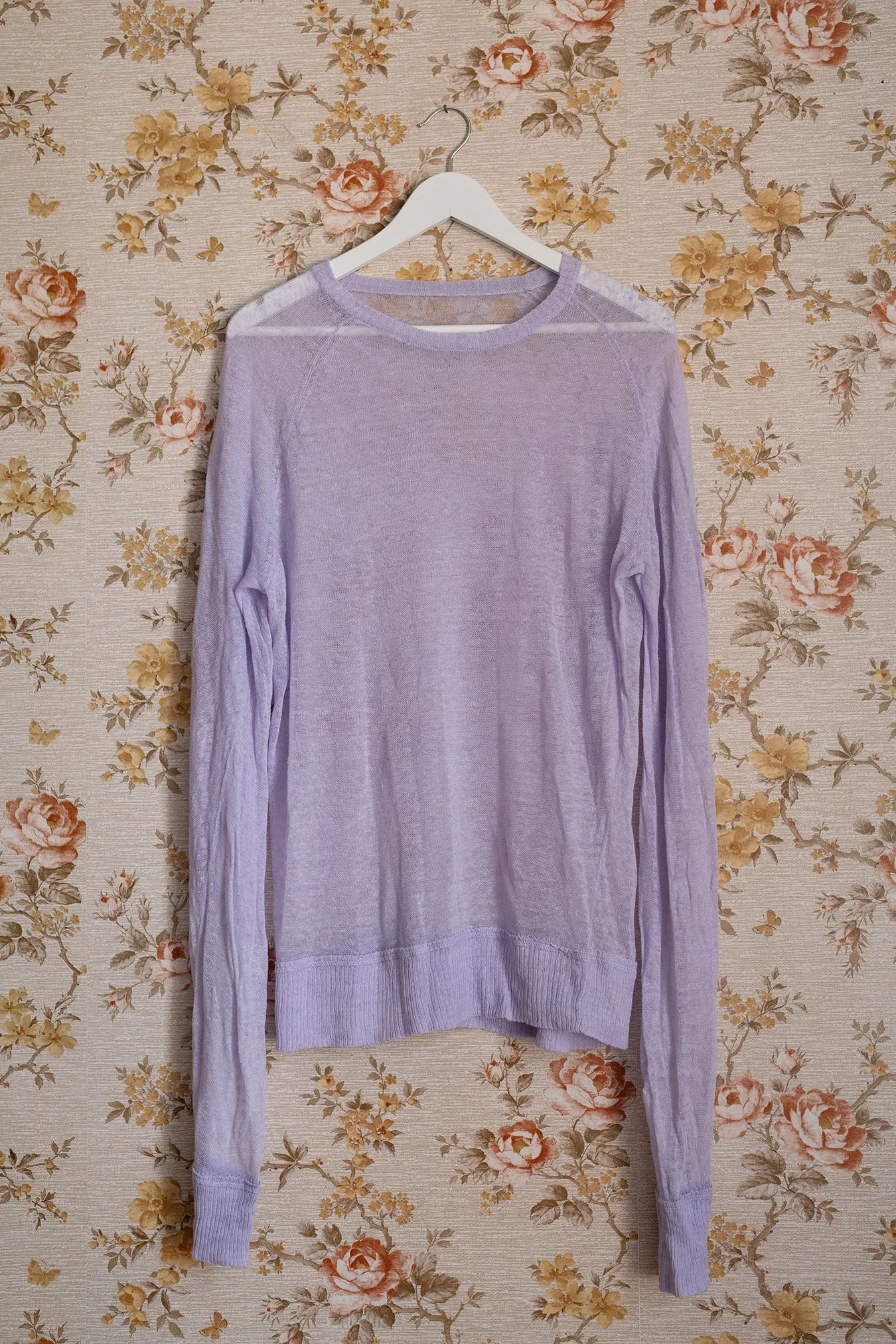 Pastel_Violet_Sweater_with_XL_sleeves_09.jpg