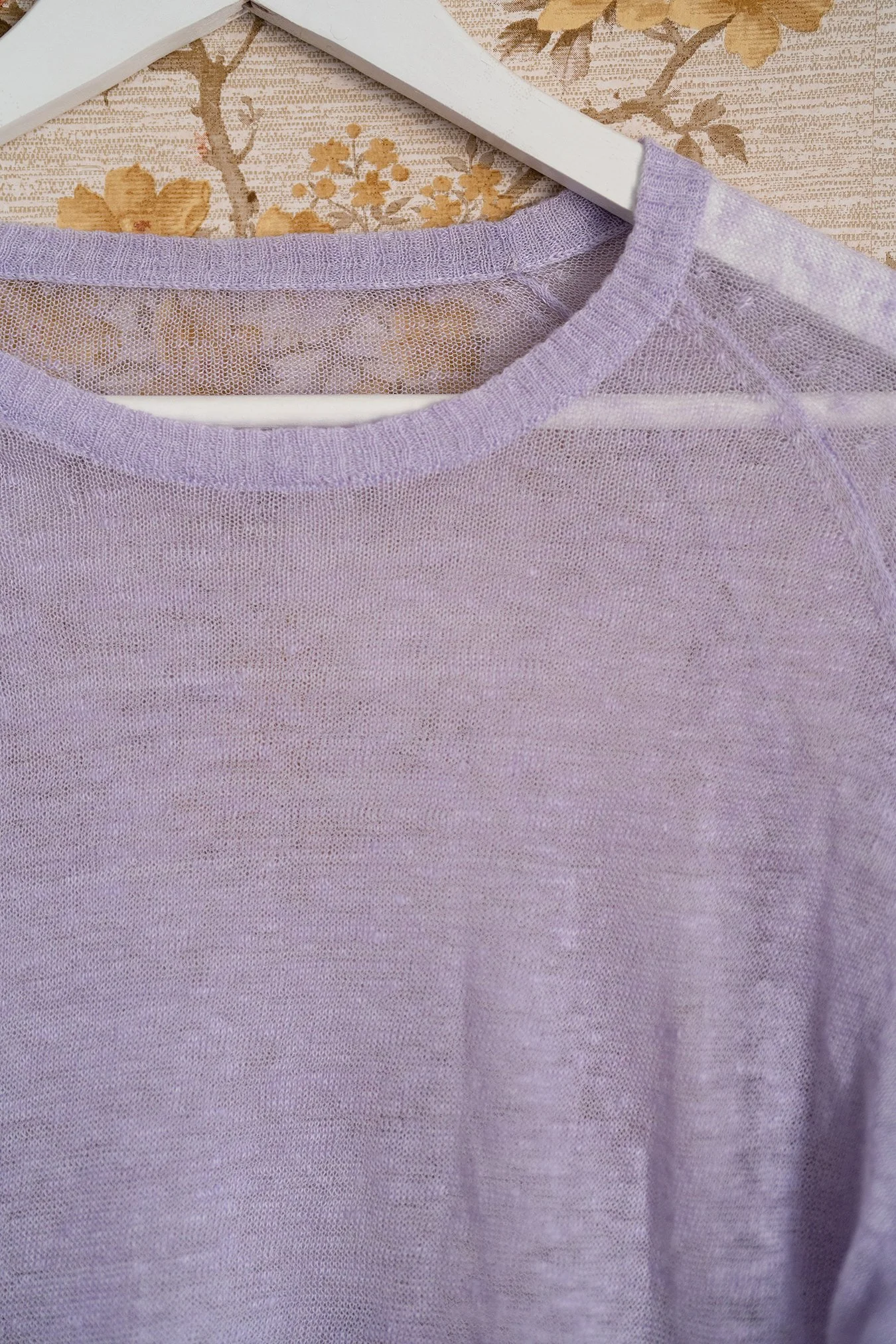 Pastel_Violet_Sweater_with_XL_sleeves_10.jpg