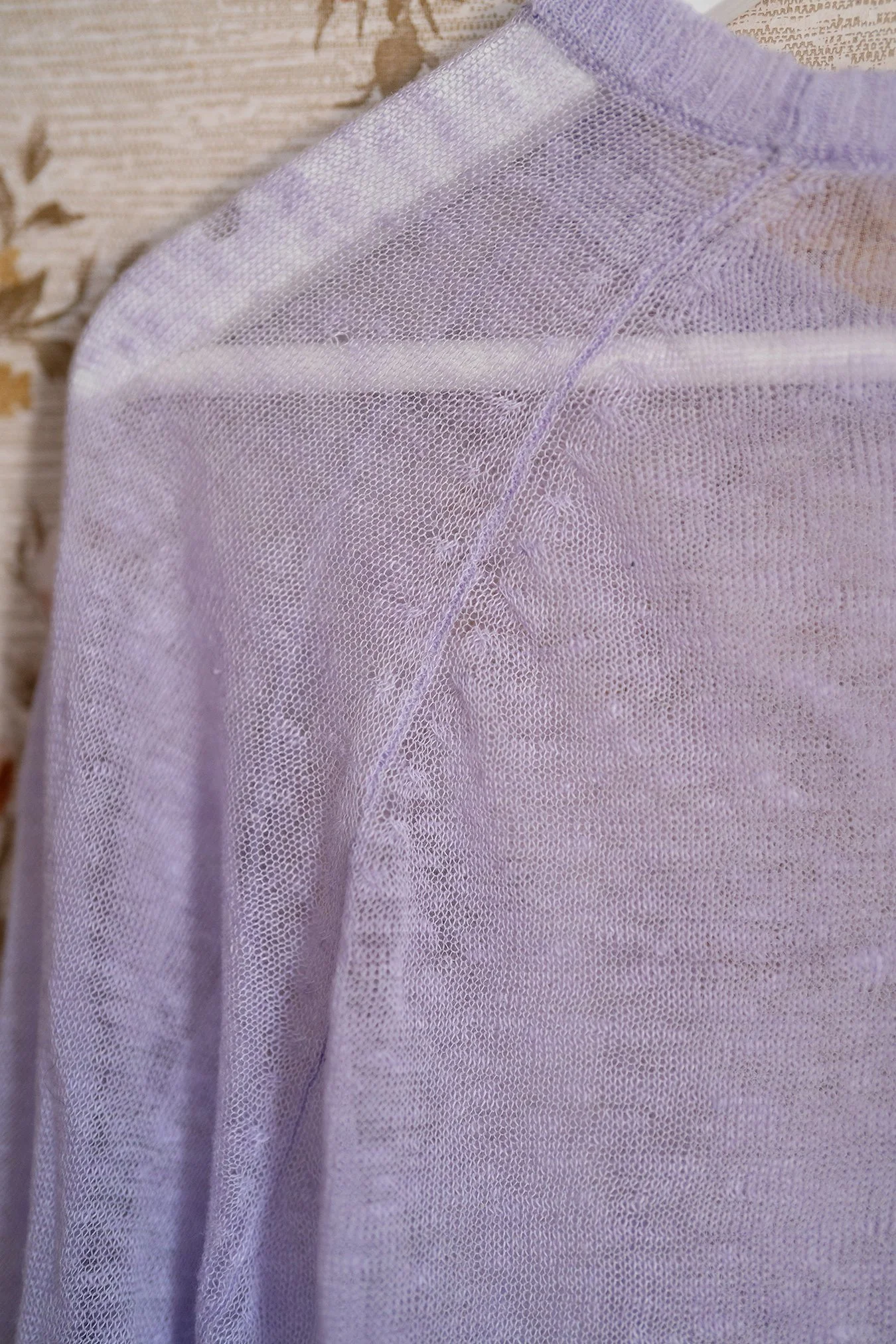 Pastel_Violet_Sweater_with_XL_sleeves_13.jpg