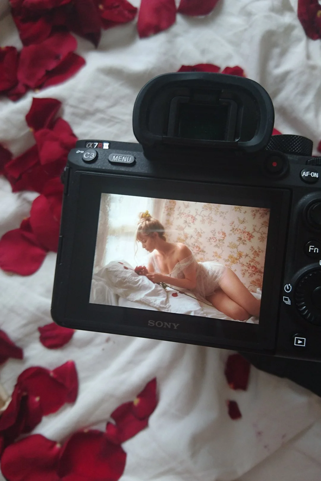 Vivienne Mok Photography - Backstage