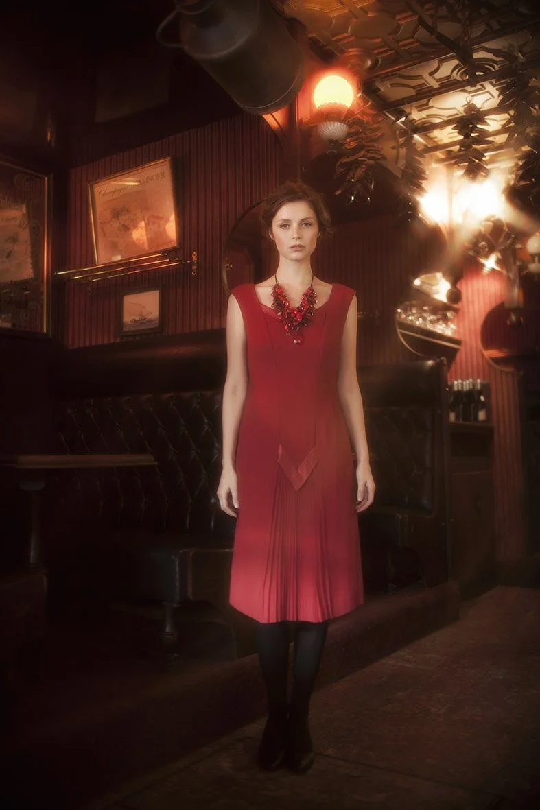 Red_Vintage_Dress_00.jpg