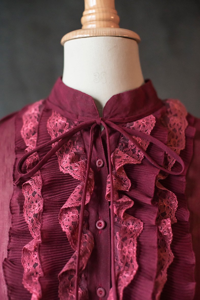 Vintage_Burgundy_Dress_07.jpg