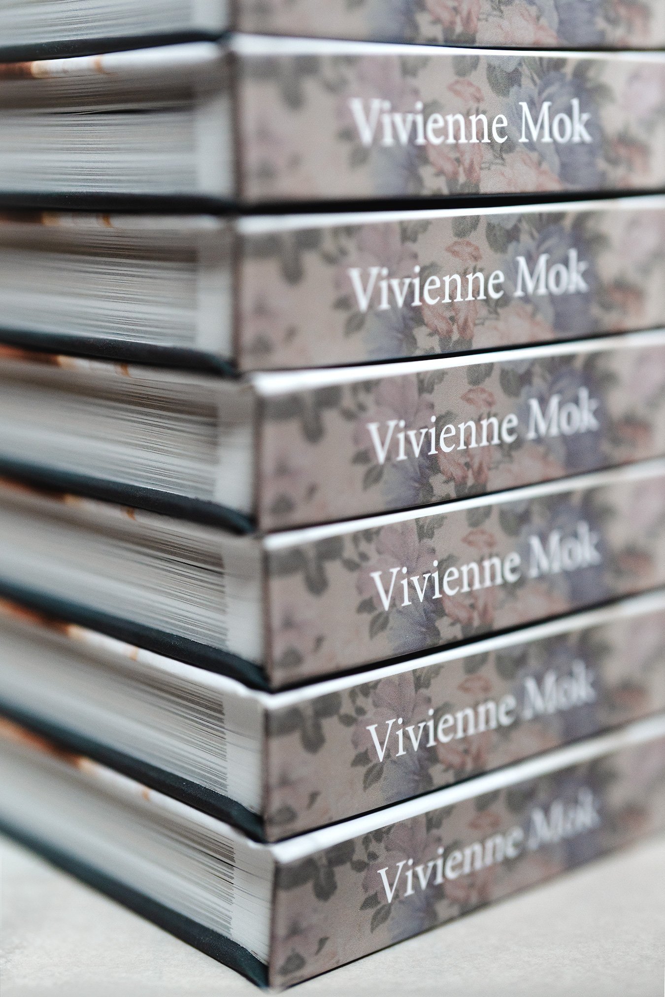 Photography_Art_Book_by_Vivienne_Mok_Spine_2.jpg
