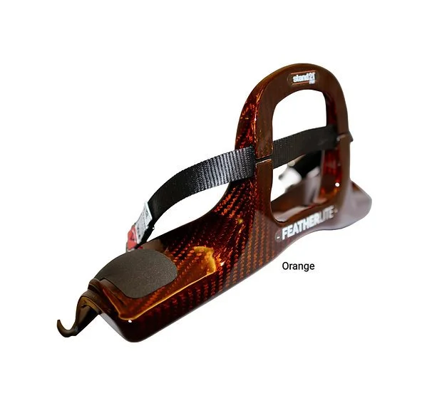 Stand 21 Featherlite FHR orange carbon rear