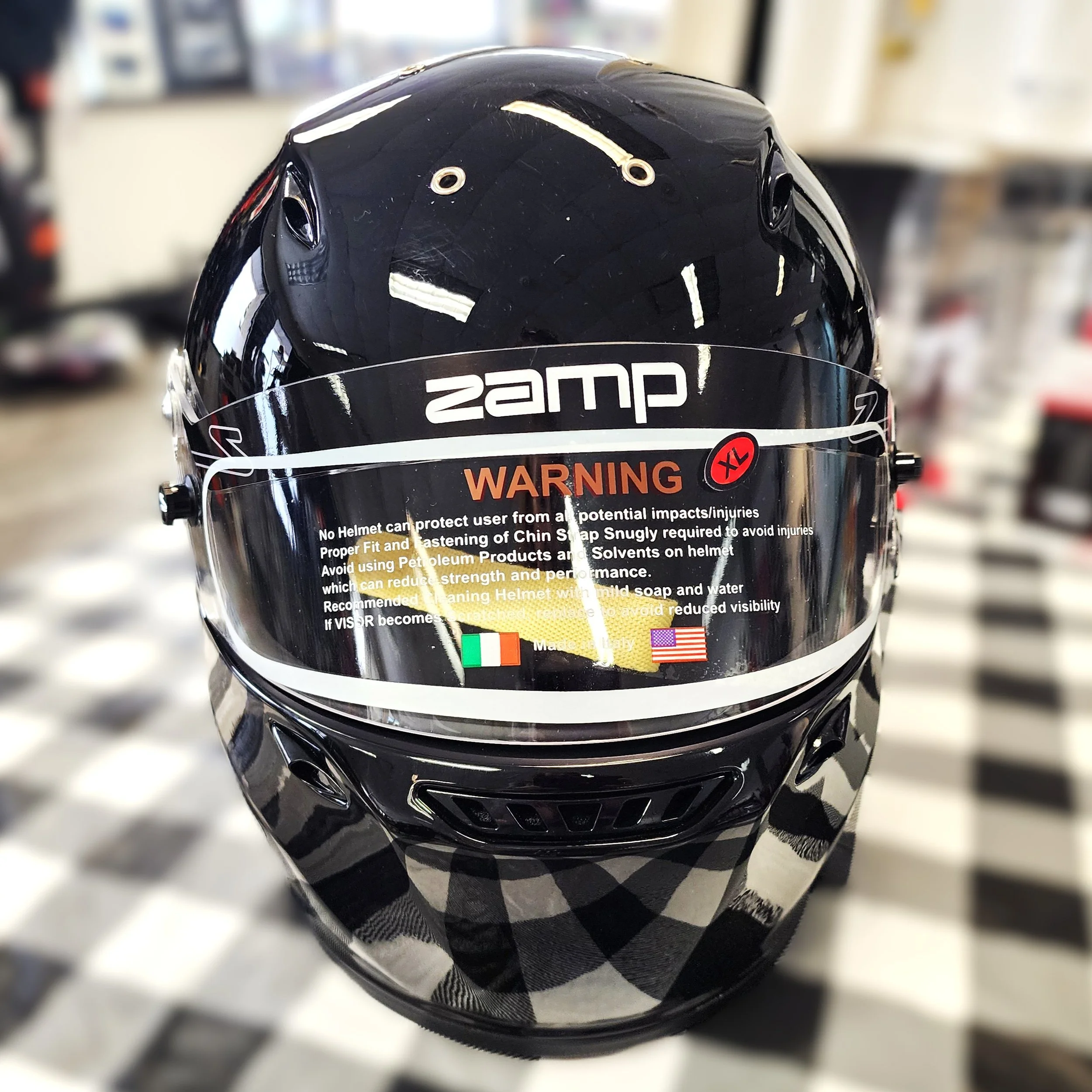 ZR-72 black gloss xl front 1