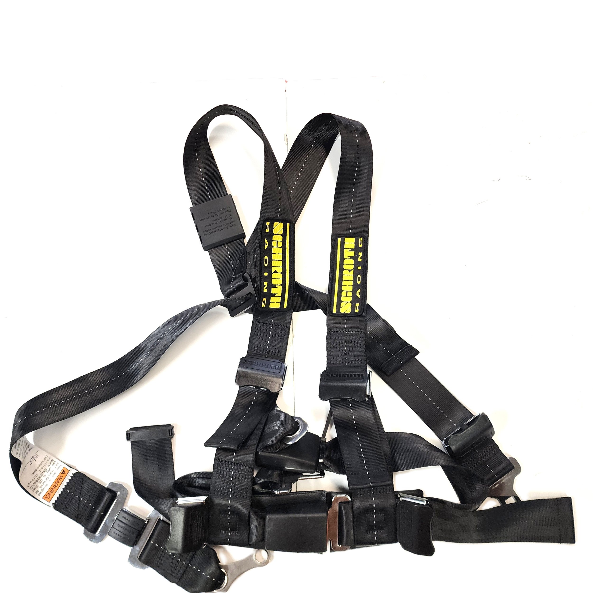 schroth_quickfit_black 4 point harness showroom 3.jpg