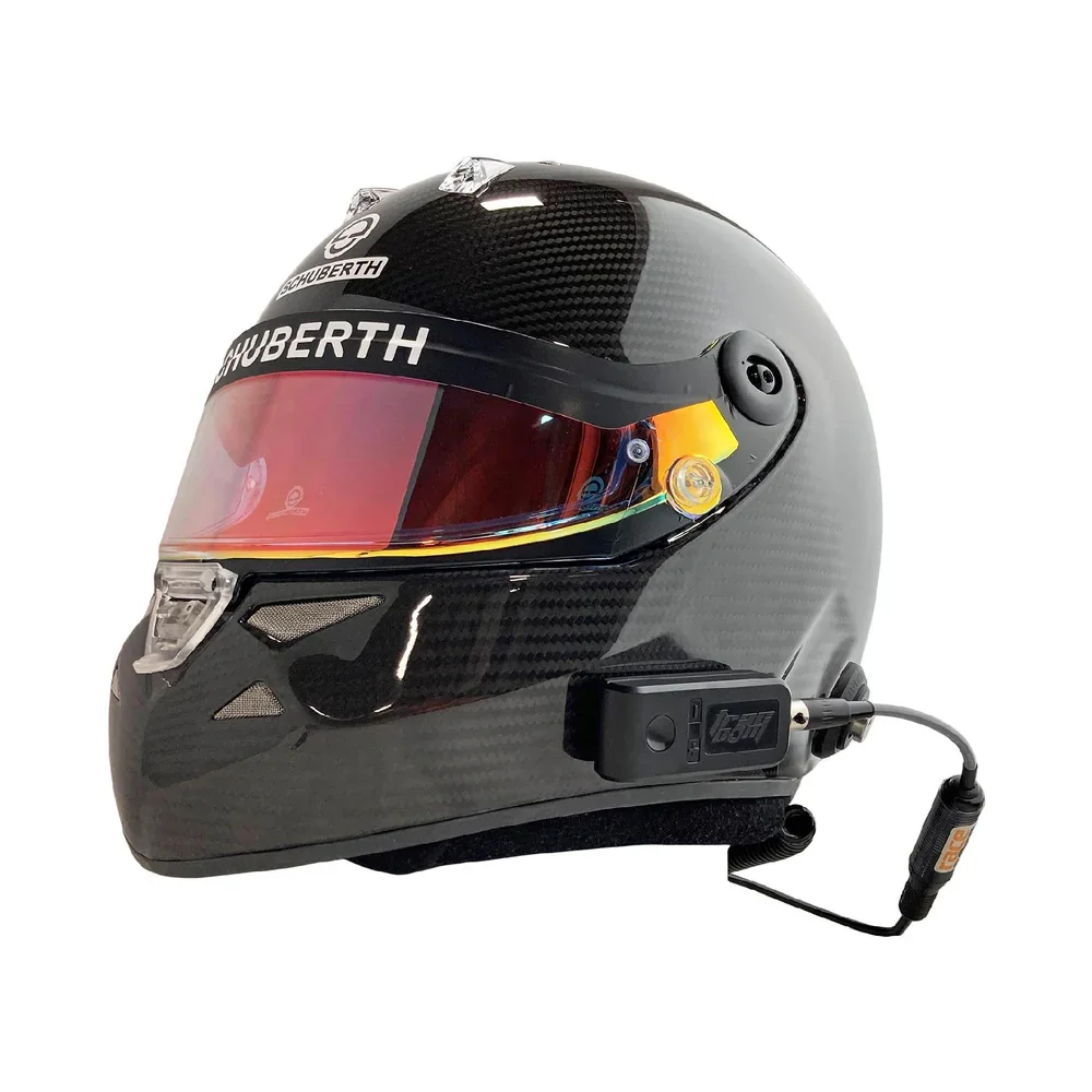 1298_Chaser_Installed_Schuberth_2600_793e5a19-bc49-4499-a779-98aeb4916526.webp