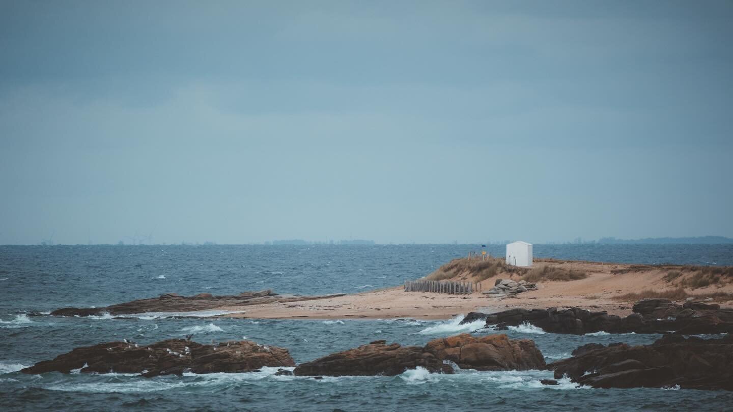 - Pointe de la Gournaise -

Fuji XT-5 + XF 100-400 f/3.5-5.6

#landscape #landscapephotography #coast #seascape #wave #mer #photographie #paysage #cote #cotesauvage #tourisme #vendee #vendeetourisme #iledyeu #france3paysdelaloire #ouestfrancephoto #o