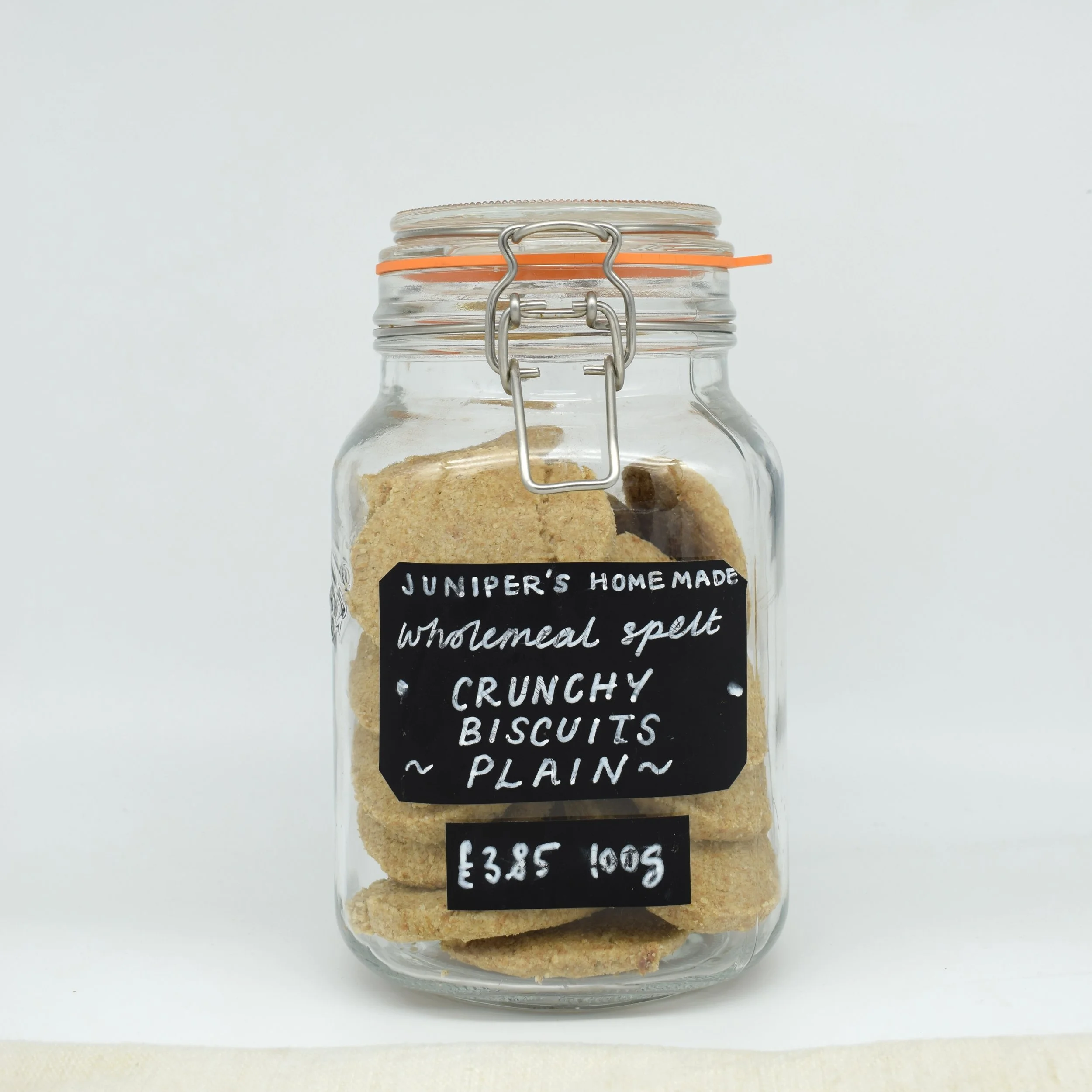 plain+crunchy+biscuits+in+jar.png