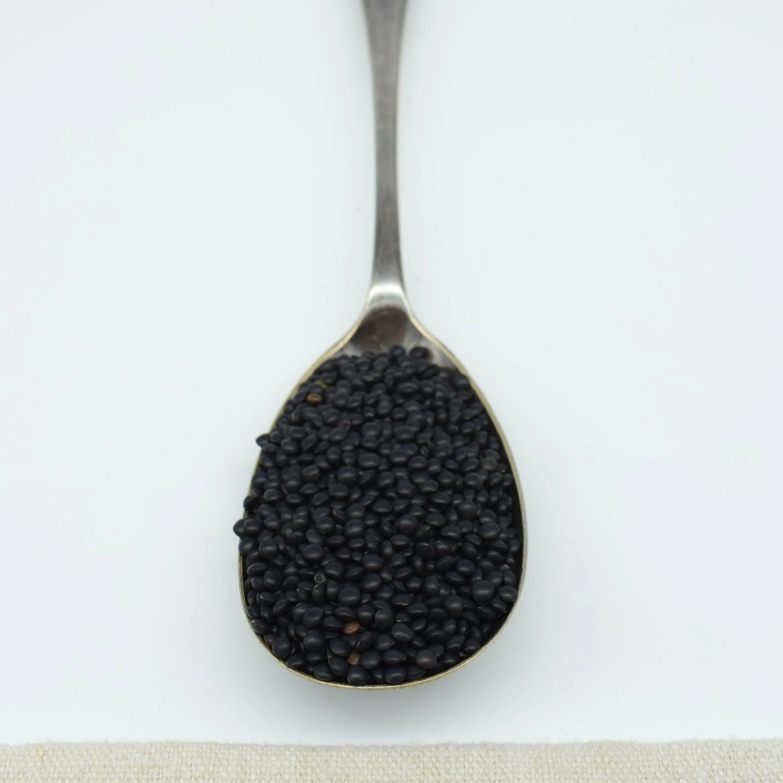 Organic black beluga lentils