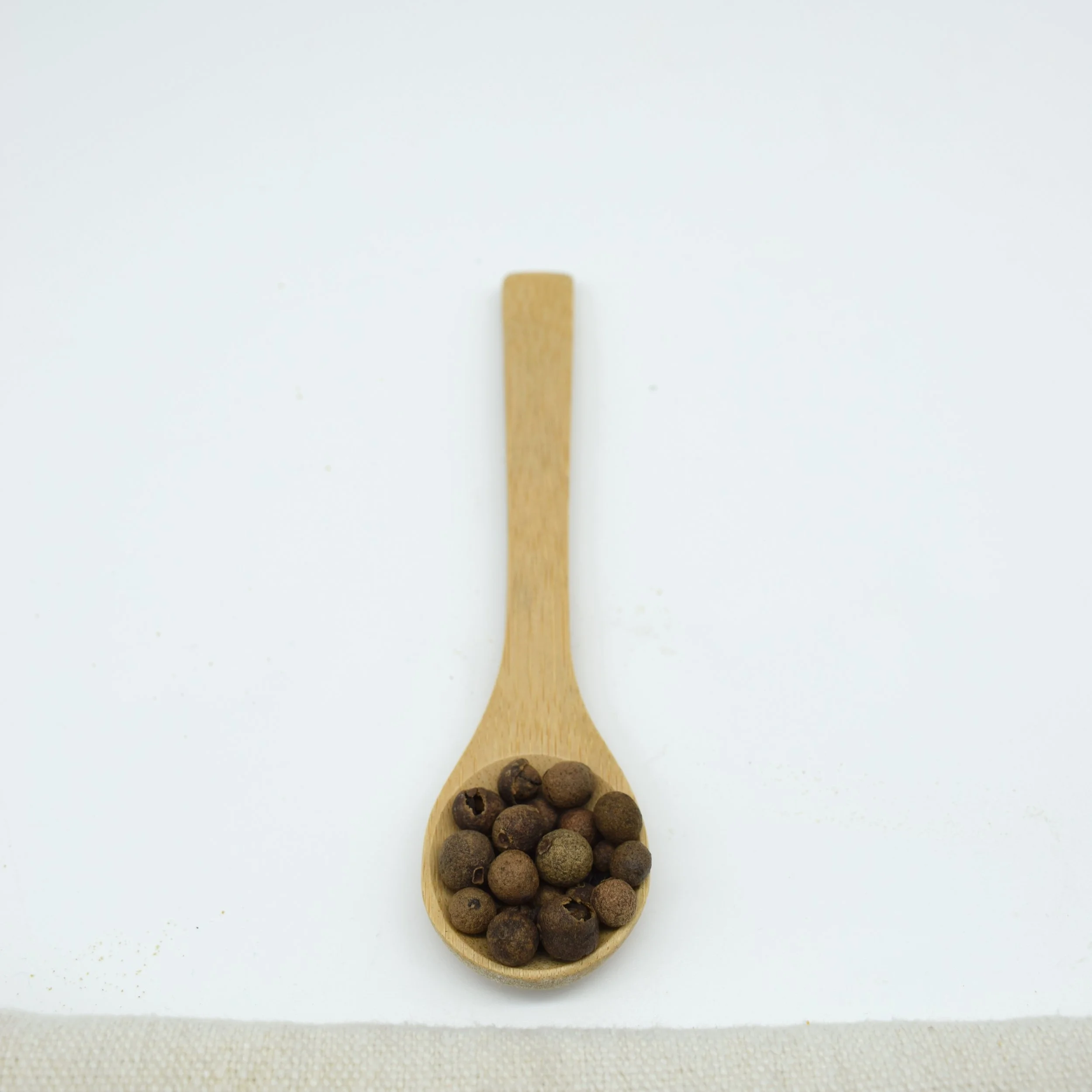 organic whole allspice