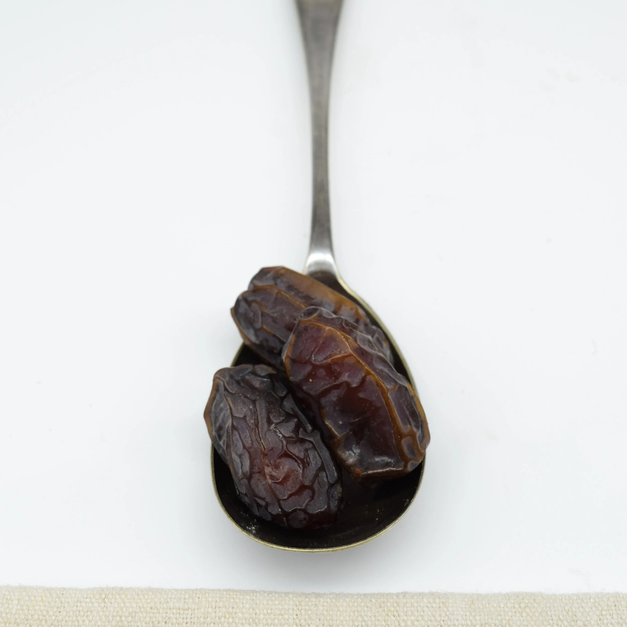 medjool+dates.png