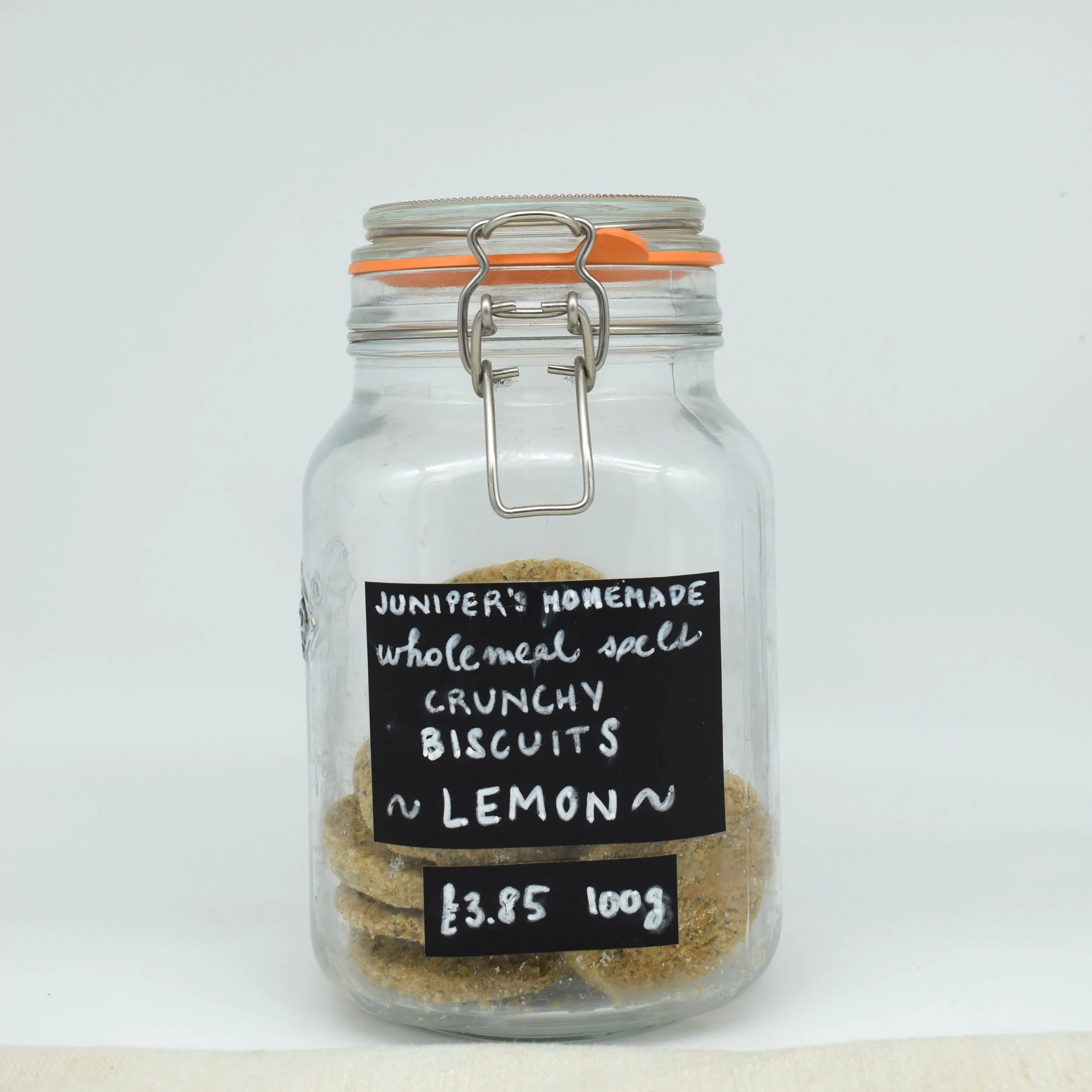 lemon+crunchy+biscuits+in+jar.png