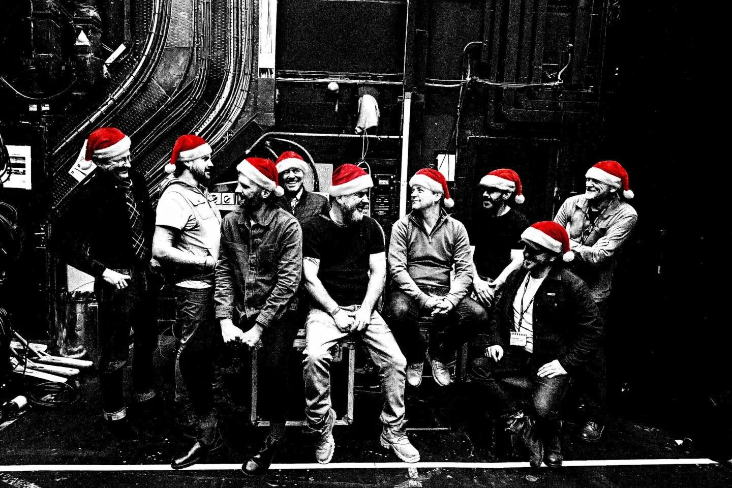 Nadelik Lowen 🎄🎅🎄

Merry Christmas from The Oggymen!
Thank you for all the support this year &mdash; wishing you a peaceful, kind Christmas.

❤️