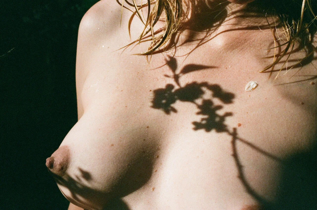 Lina_Scheynius_FLOWERS - 7 of 24.jpeg