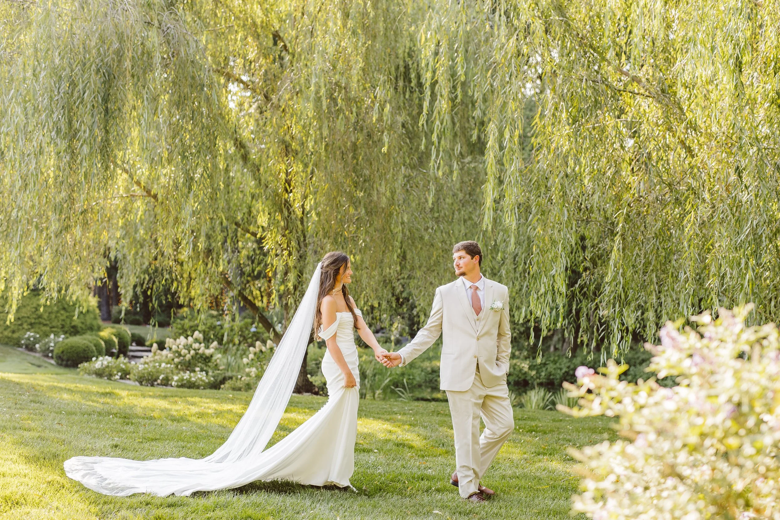 From Six Station Bridal Suite to Courtyard Bistro Lights on Your Willowbrook Day