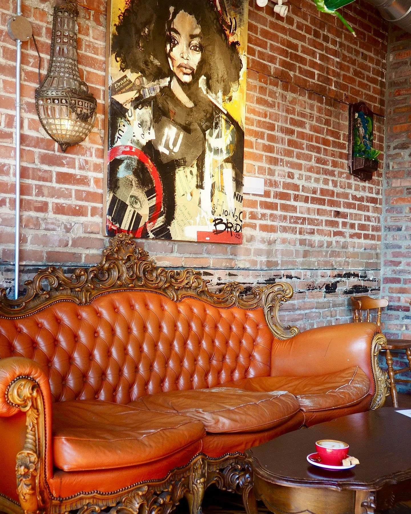 A well deserved Friday Sweet Treat. We&rsquo;ve brought in Biscottis to be enjoyed with your Coffee&hellip;or on their own😌.