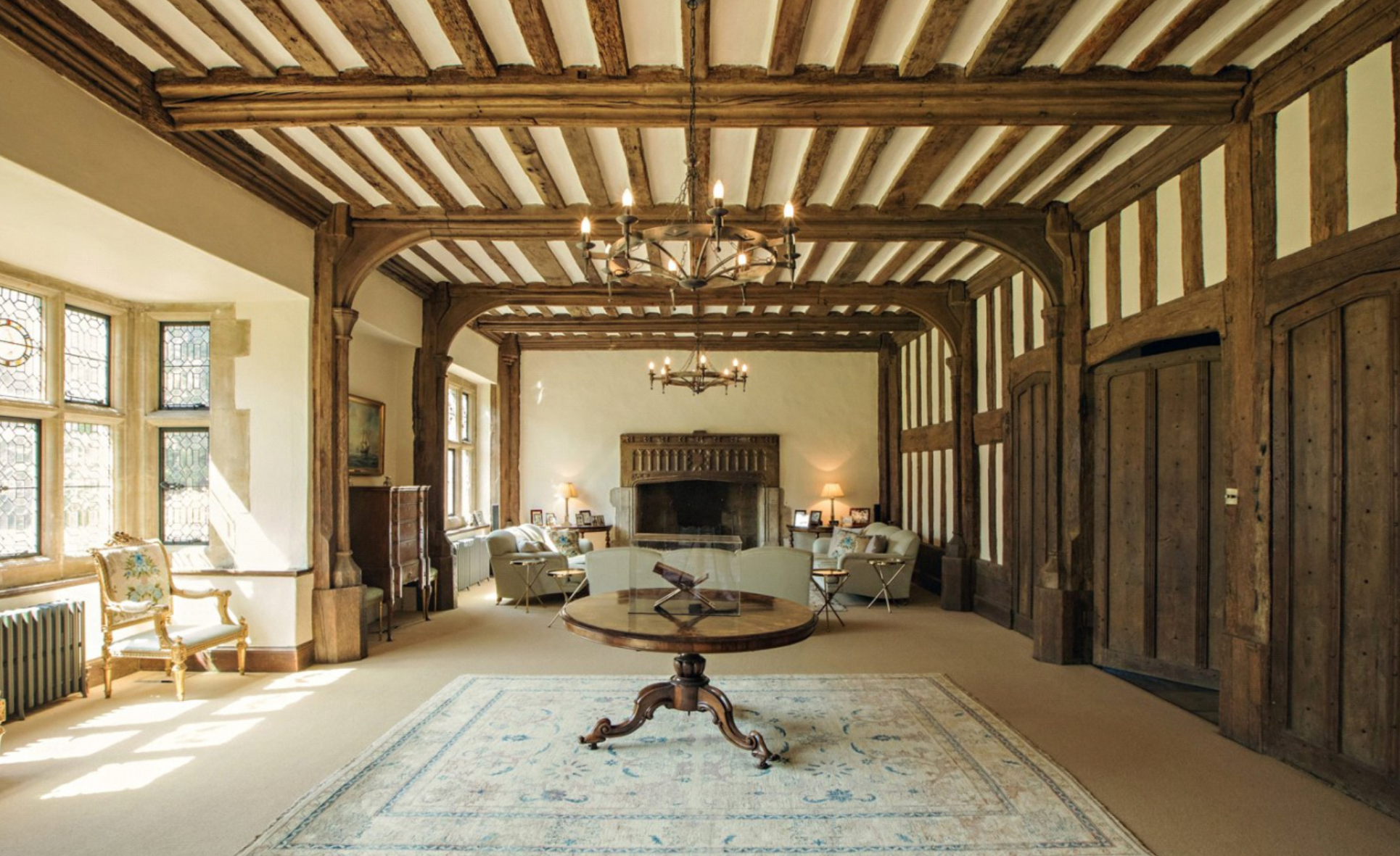 reception room 1.PNG