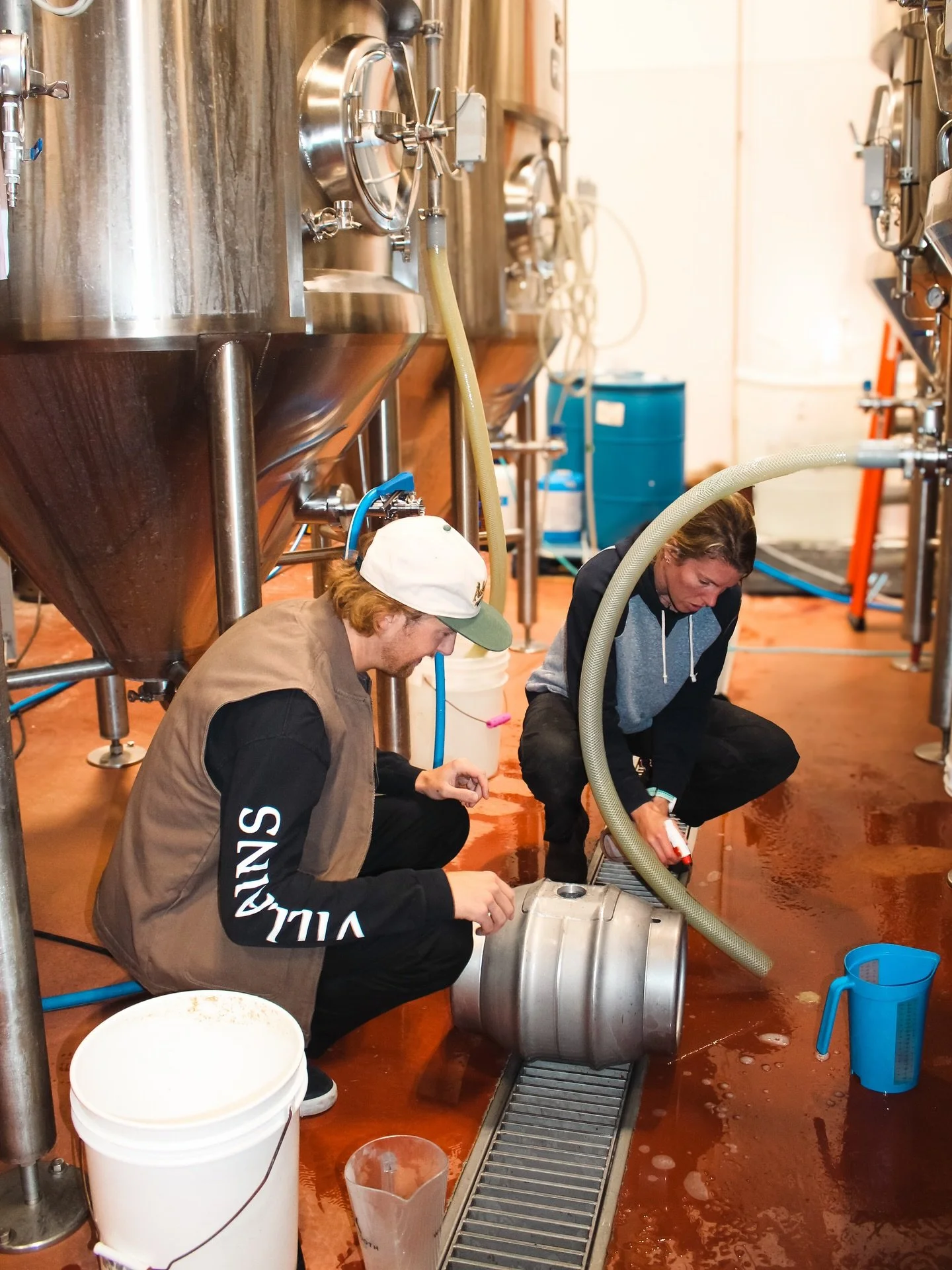 CASK NIGHT 🚨 TONIGHT! 

Join us this evening, Thursday, November 20th, for our next ✨ Beertender Edition ✨ cask night! 

If you don&rsquo;t know about our Beertender Cask Nights- each cask is created start to finish by one of the Whitetooth Brewing 