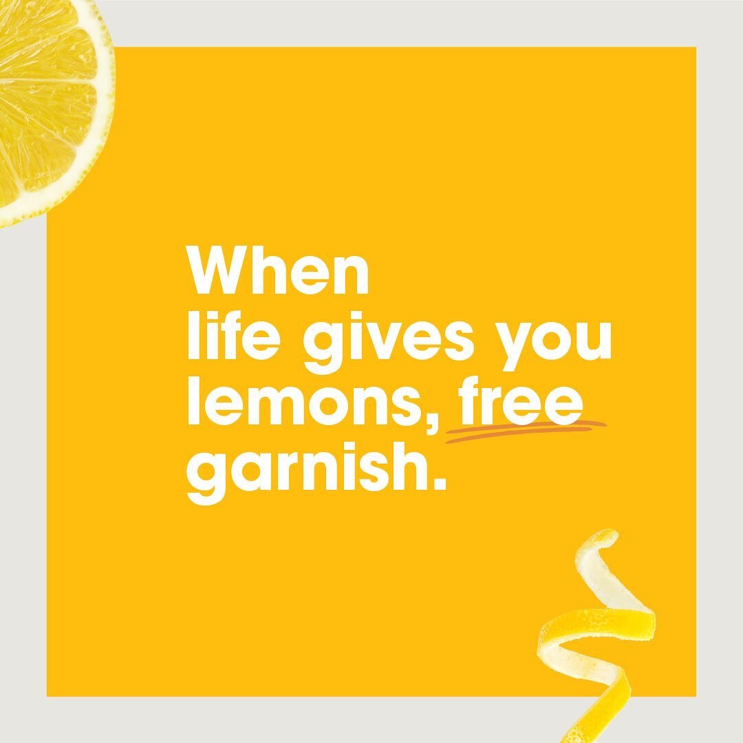 Sometimes it&rsquo;s just that simple 🍋 
.
.
.

#fridayvibes #lemon #seltzerwater #drink #garnishgame #whenlifegivesyoulemons #drinklocal #weekend #cocktail #hardseltzer #happyfriday #nyc #seltzerwater