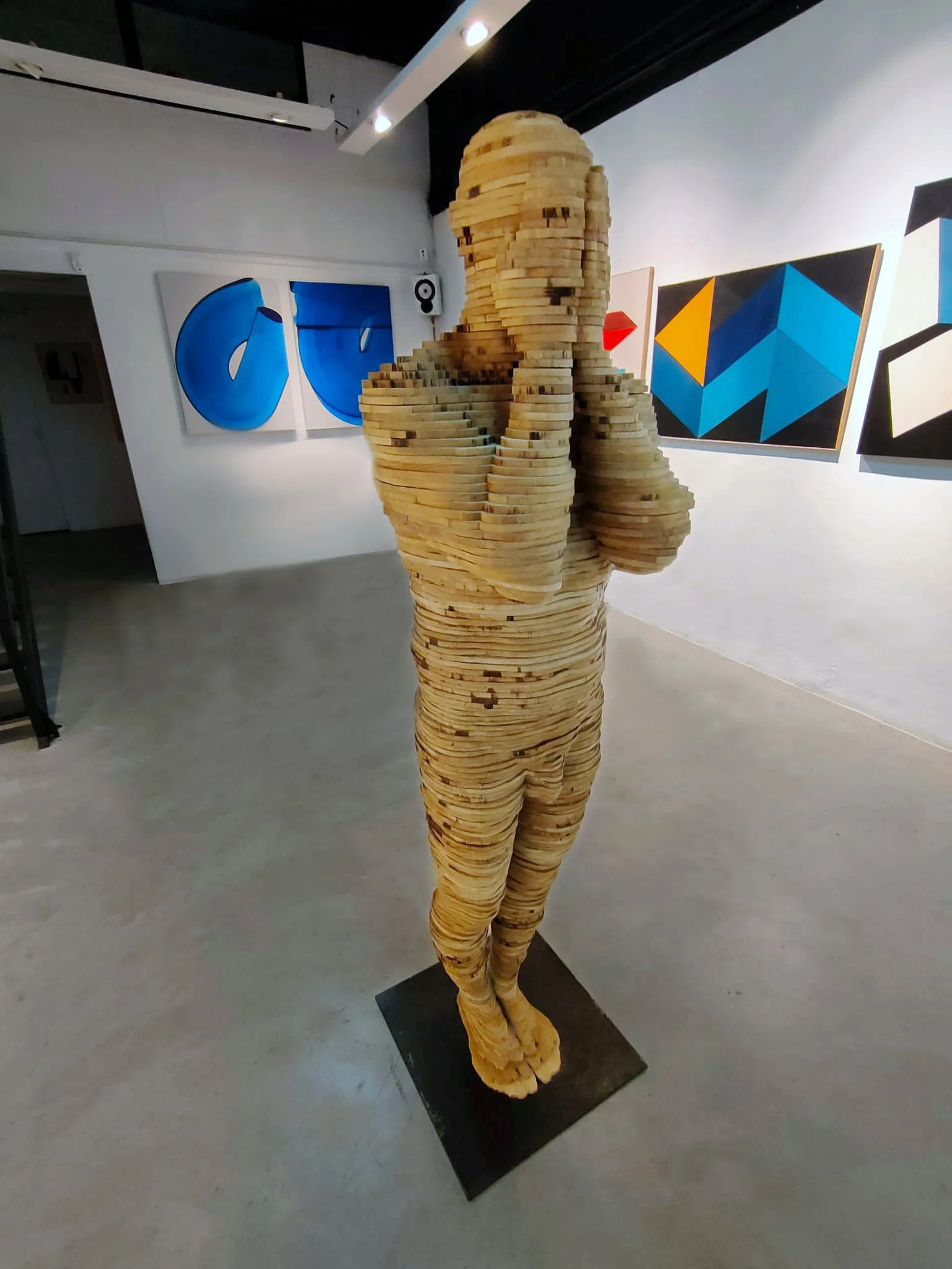 WhatsApp Image 2022-11-04 at 10.01.58 (1).jpeg