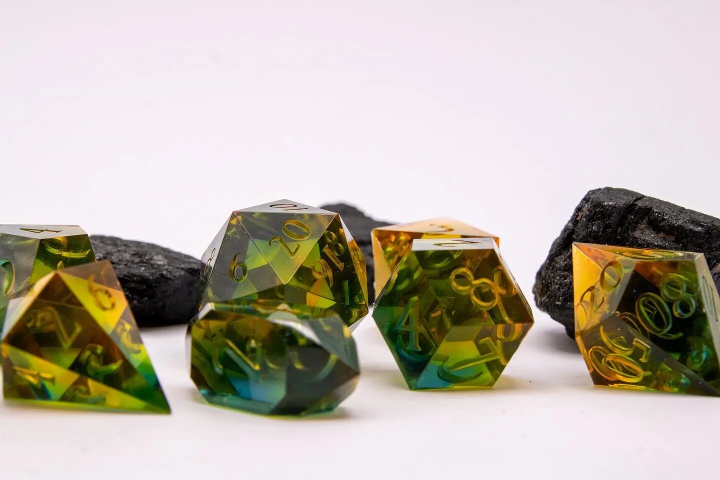 🌌 𝓣𝓱𝓮 𝓢𝓮𝓿𝓮𝓷𝓽𝓱 𝓥𝓮𝓲𝓵 🌌
⠀
 𝘛𝘩𝘦 𝘴𝘩𝘢𝘥𝘰𝘸𝘴 𝘰𝘧 𝘥𝘶𝘴𝘬 𝘪𝘭𝘭𝘶𝘮𝘪𝘯𝘢𝘵𝘦 𝘵𝘩𝘦 𝘪𝘭𝘭𝘶𝘴𝘪𝘰𝘯𝘴 𝘢𝘯𝘥 𝘴𝘦𝘤𝘳𝘦𝘵𝘴 𝘩𝘪𝘥𝘥𝘦𝘯 𝘧𝘳𝘰𝘮 𝘵𝘩𝘦 𝘮𝘰𝘰𝘯 𝘢𝘯𝘥 𝘵𝘩𝘦 𝘴𝘶𝘯; 𝘸𝘩𝘦𝘳𝘦 𝘣𝘦𝘢𝘶𝘵𝘪𝘧𝘶𝘭 𝘵𝘳𝘶𝘵𝘩𝘴 𝘢