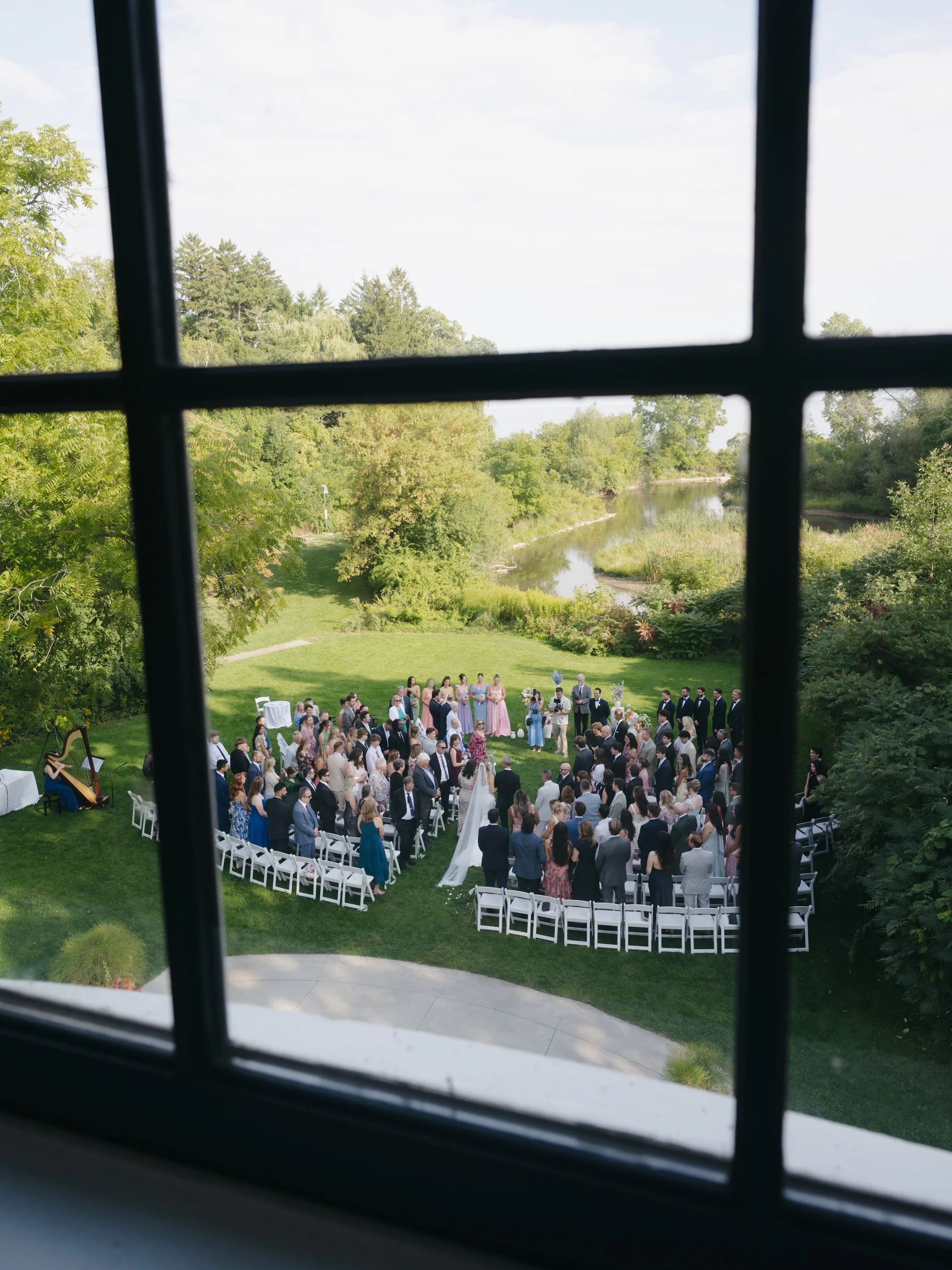 Danielle-Alex_wedding_Harding-Waterfront-Estate_Mississauga-Ontario-Canada_Cacie-Carroll-Photography-1205.jpg