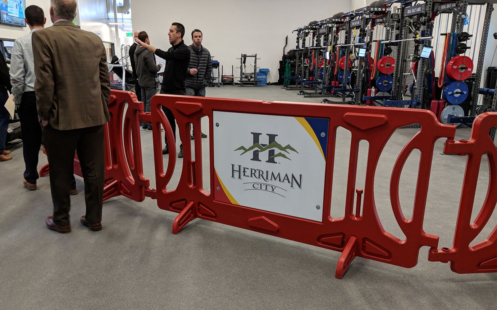 advertise-on-barricades-12.jpeg