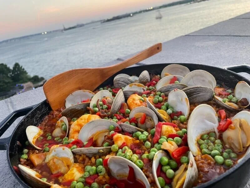 Paella-with-clams-800x600.jpeg