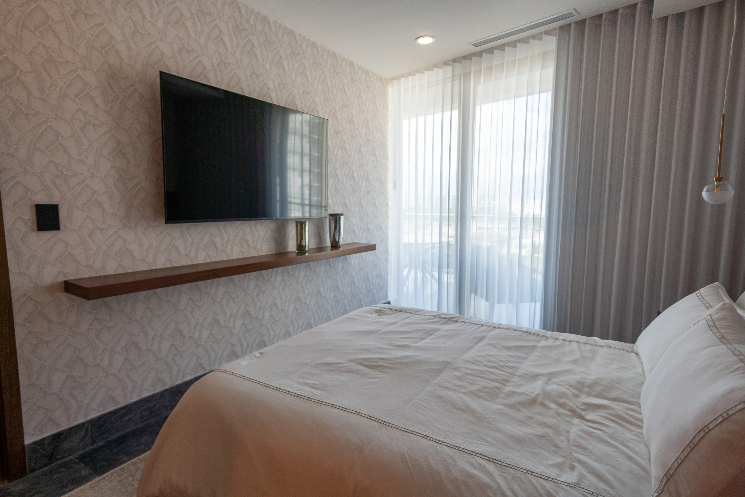 DSC02030-HDR.jpg