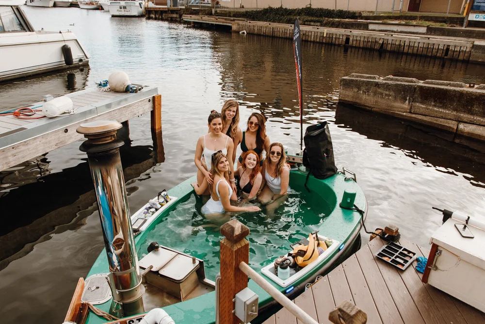 Lake Union Hot Tub Boats are the Year-Round Seattle Soak You've Been ...