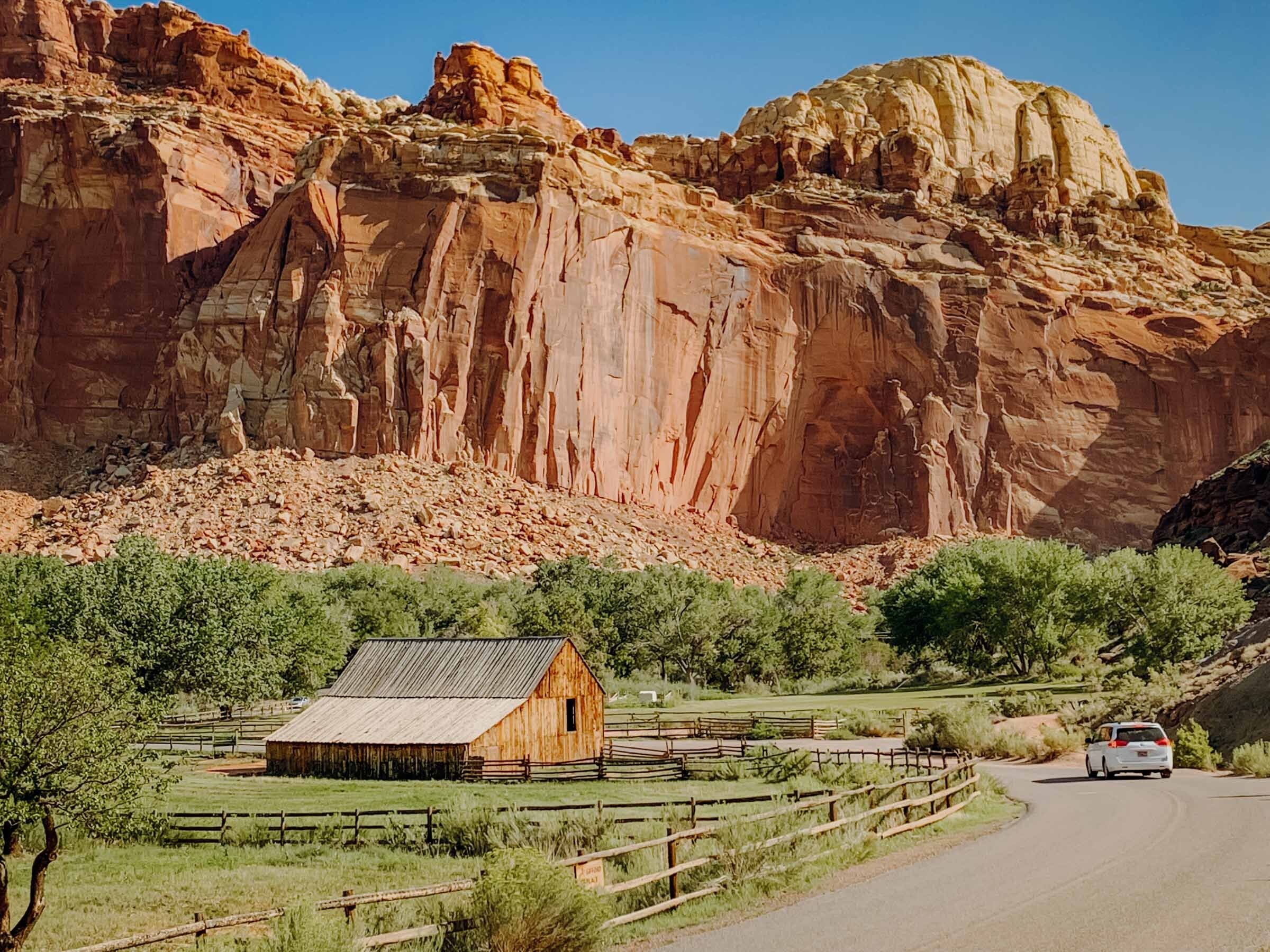 Unique Stay: Hotels Near Capitol Reef Resort